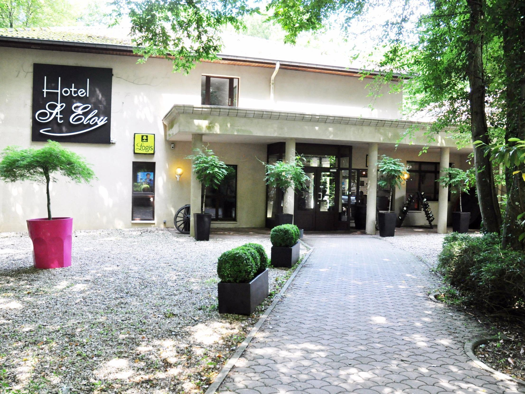 //medias.logishotels.com/property-images/11768/facade/retro/grand/hotel-saint-eloy-facade-amneville-les-thermes-241879.jpg