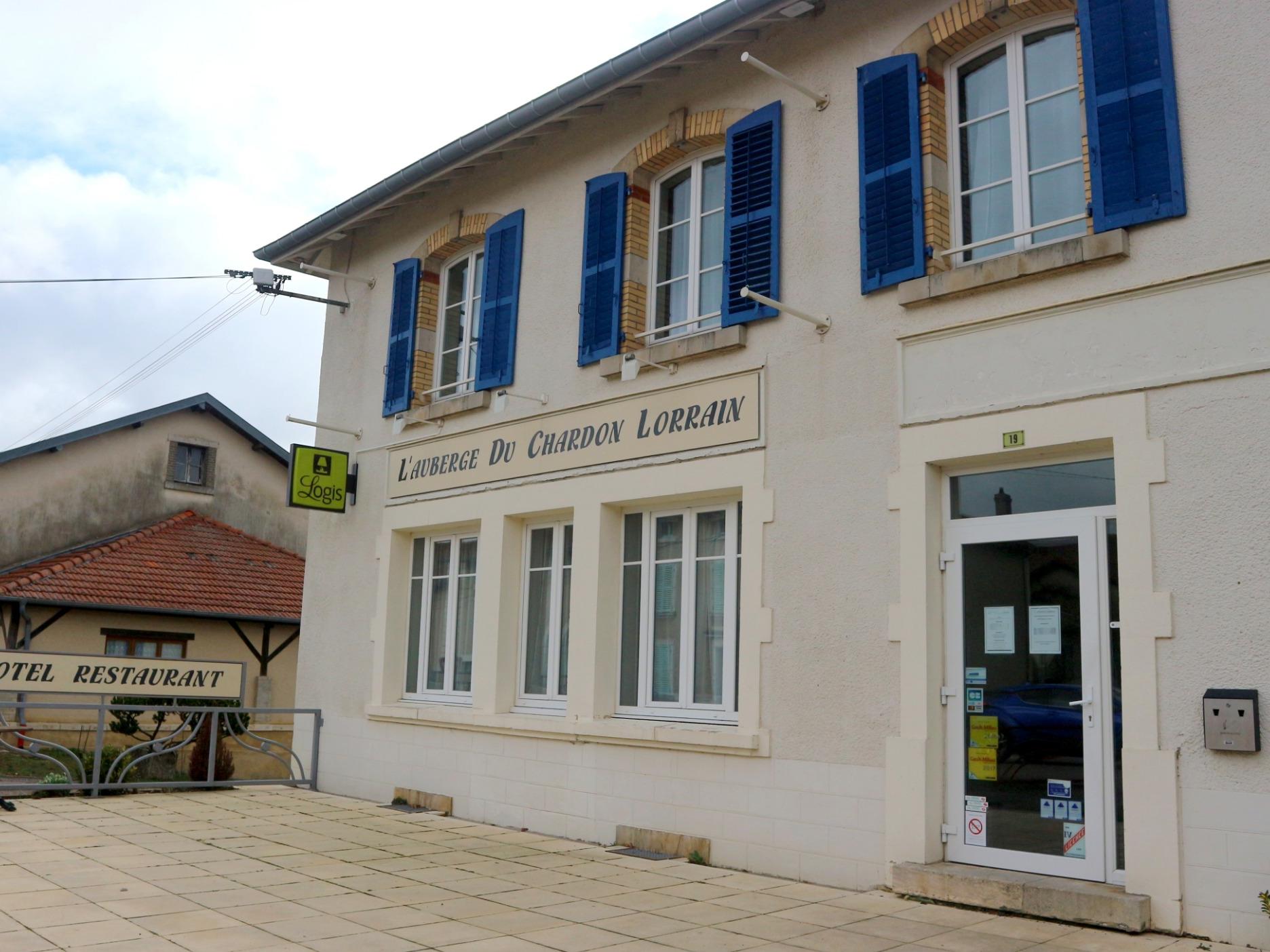 //medias.logishotels.com/property-images/342646/facade/retro/grand/auberge-du-chardon-lorrain-facade-flirey-741788.jpg