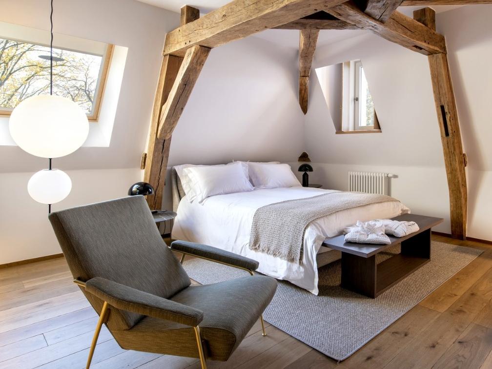 //medias.logishotels.com/property-images/344115/facade/retro/grand/logis-chateau-de-wallerand-facade-vireux-wallerand-662977.jpg