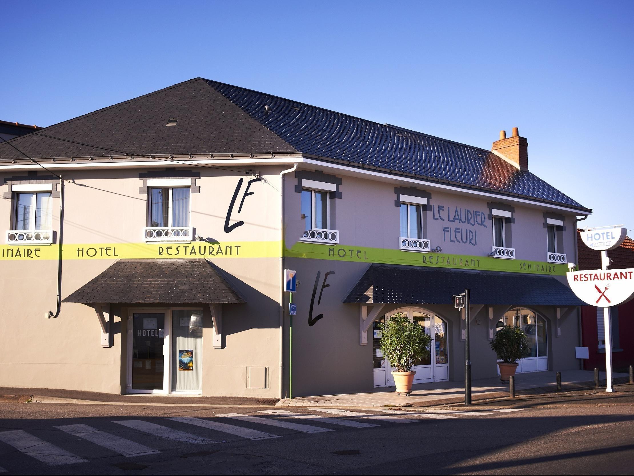 Logis Hôtel Restaurant Le Laurier Fleuri