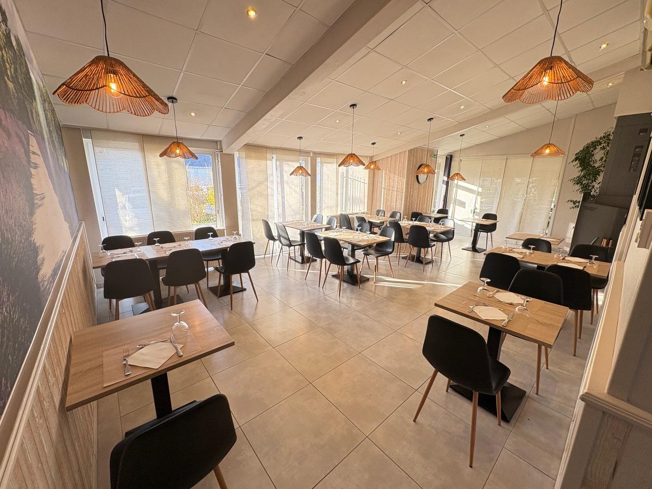 Logis Hôtel l'Oliveraie