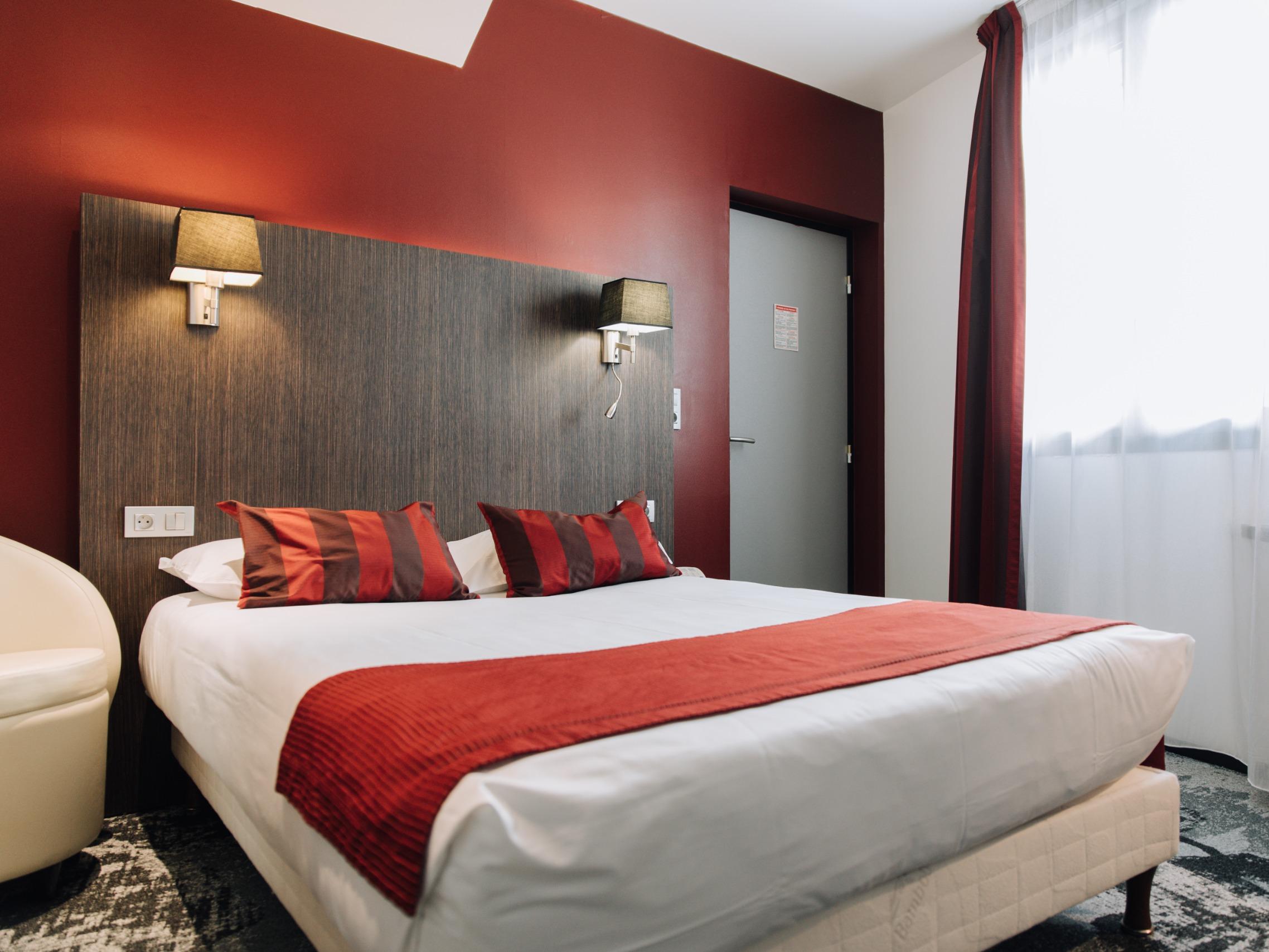 Logis Hôtel & Spa Victor Hugo Besançon Centre