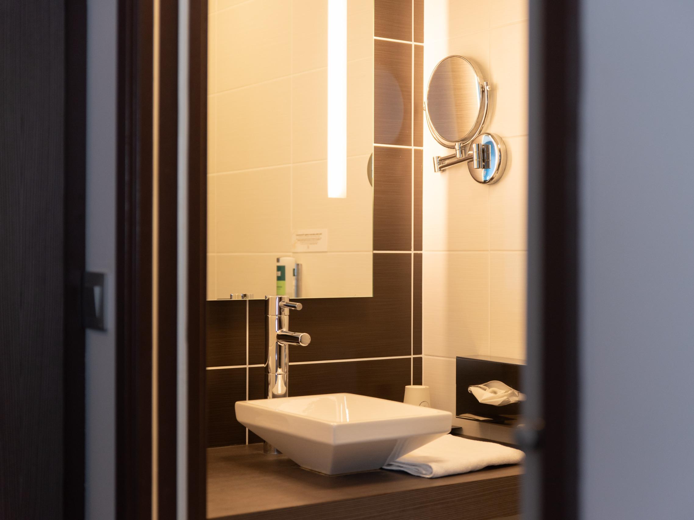 Logis Hôtel & Spa Victor Hugo Besançon Centre