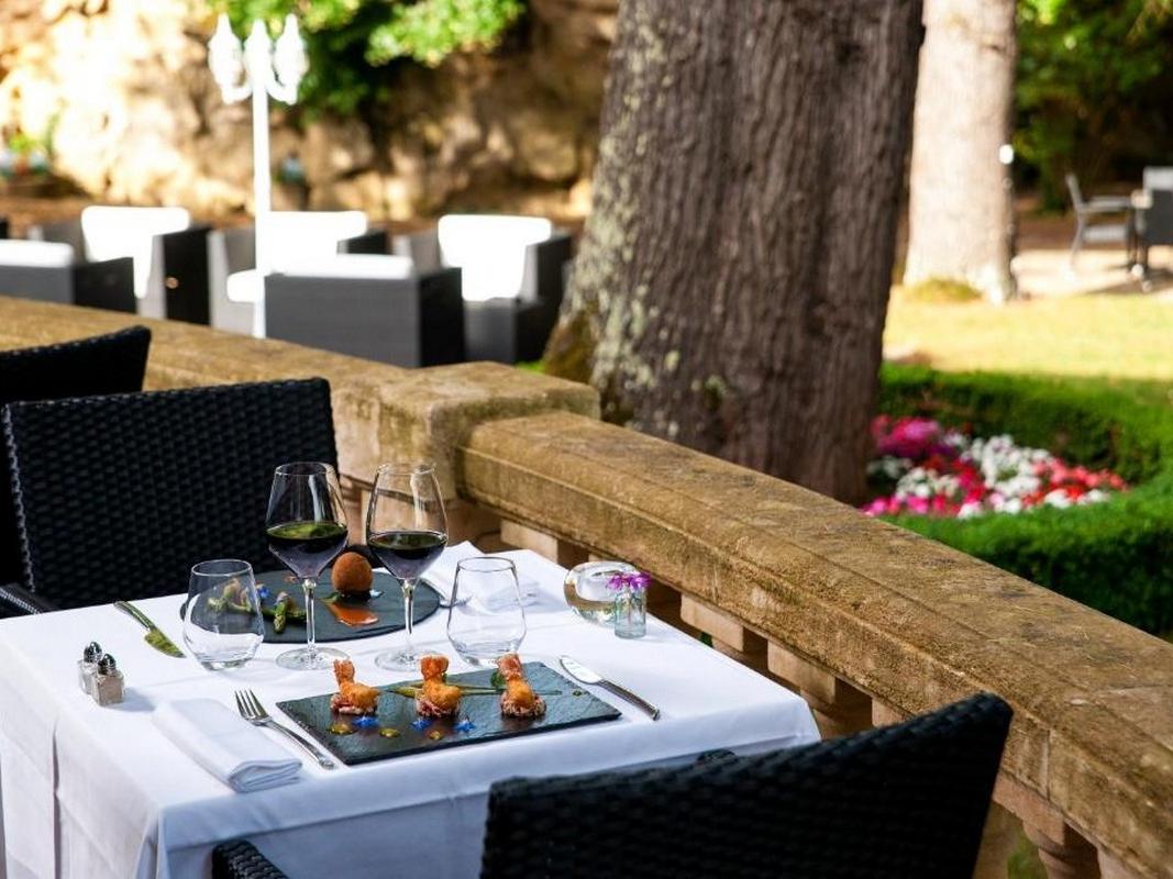 Teritoria Hôtel du Château de la Tour