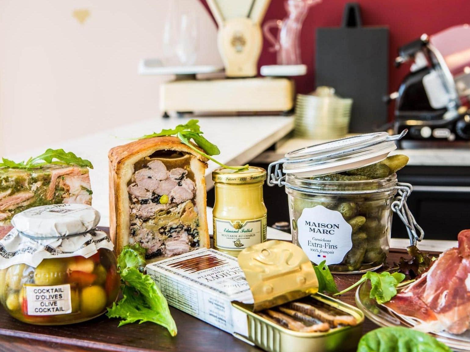 Teritoria Hôtel Restaurant Castel de Très Girard