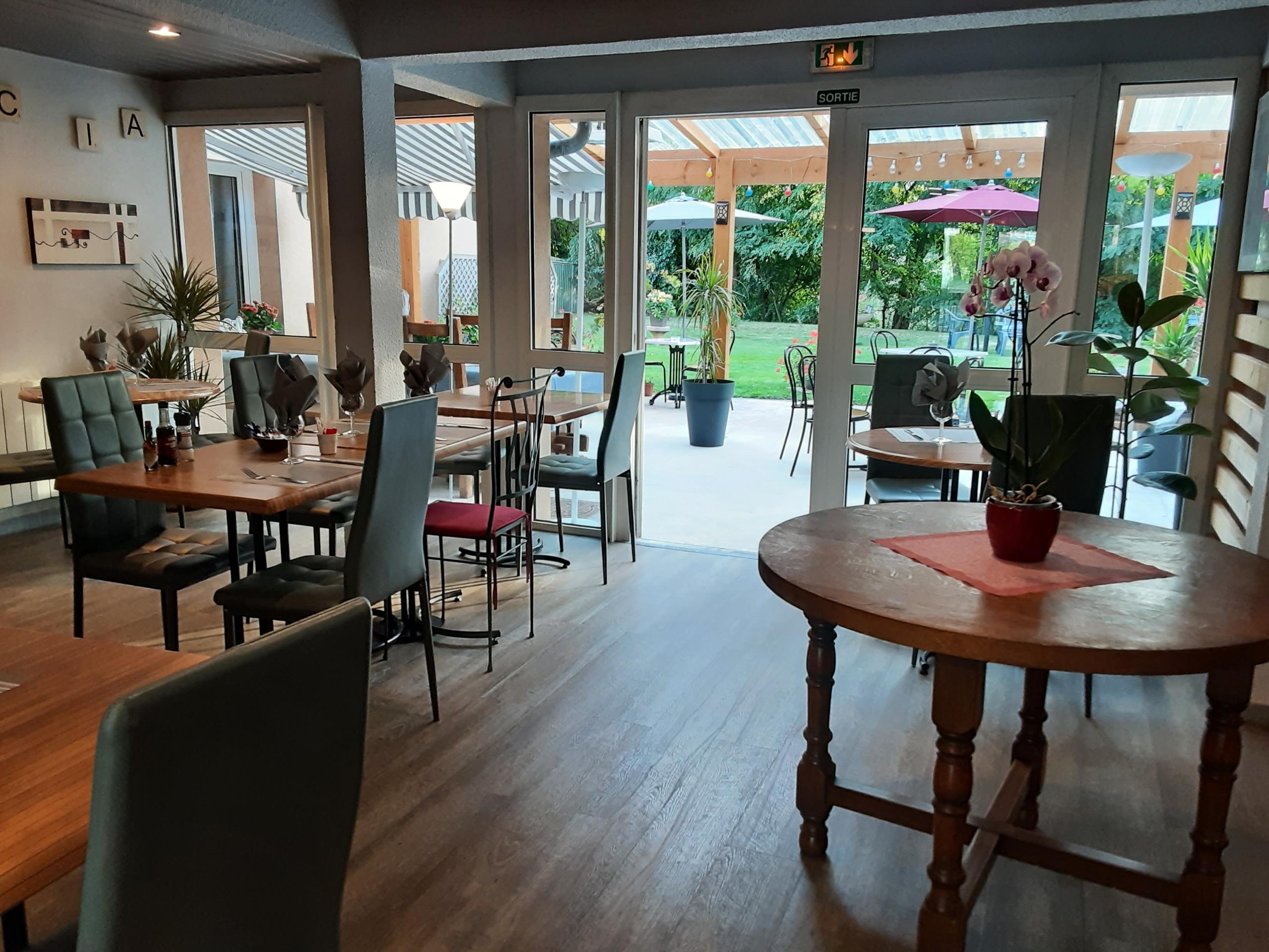 Logis Hôtel Acacia