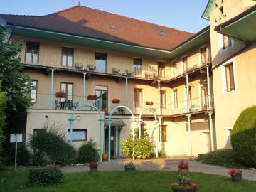 Logis Hôtel de Genève - Faverges
