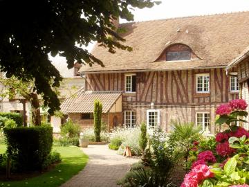 The best hotels and prices in Upper Normandy DOUDEVILLE - LOGIS Hotels