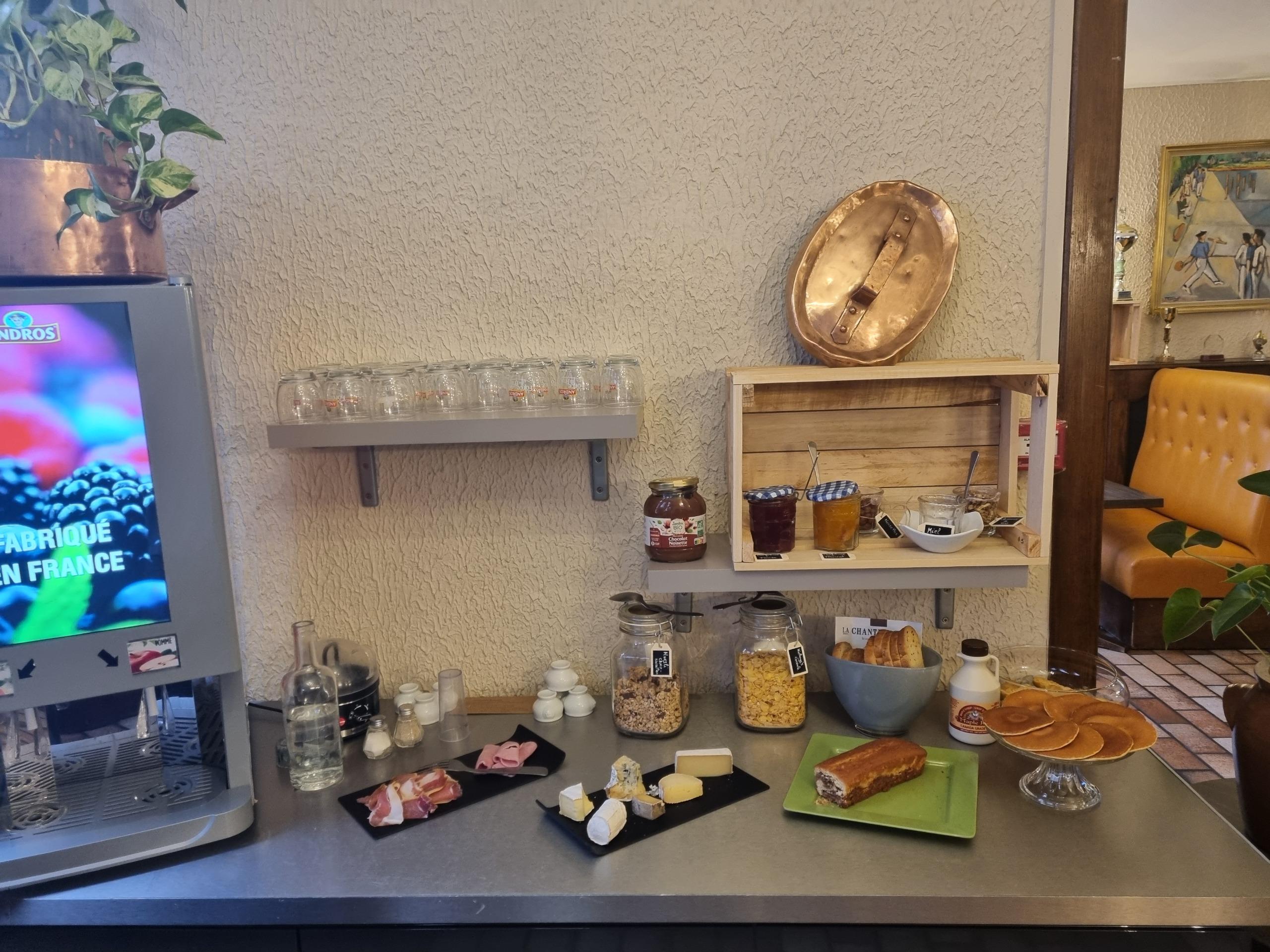 Logis Hôtel des Voyageurs