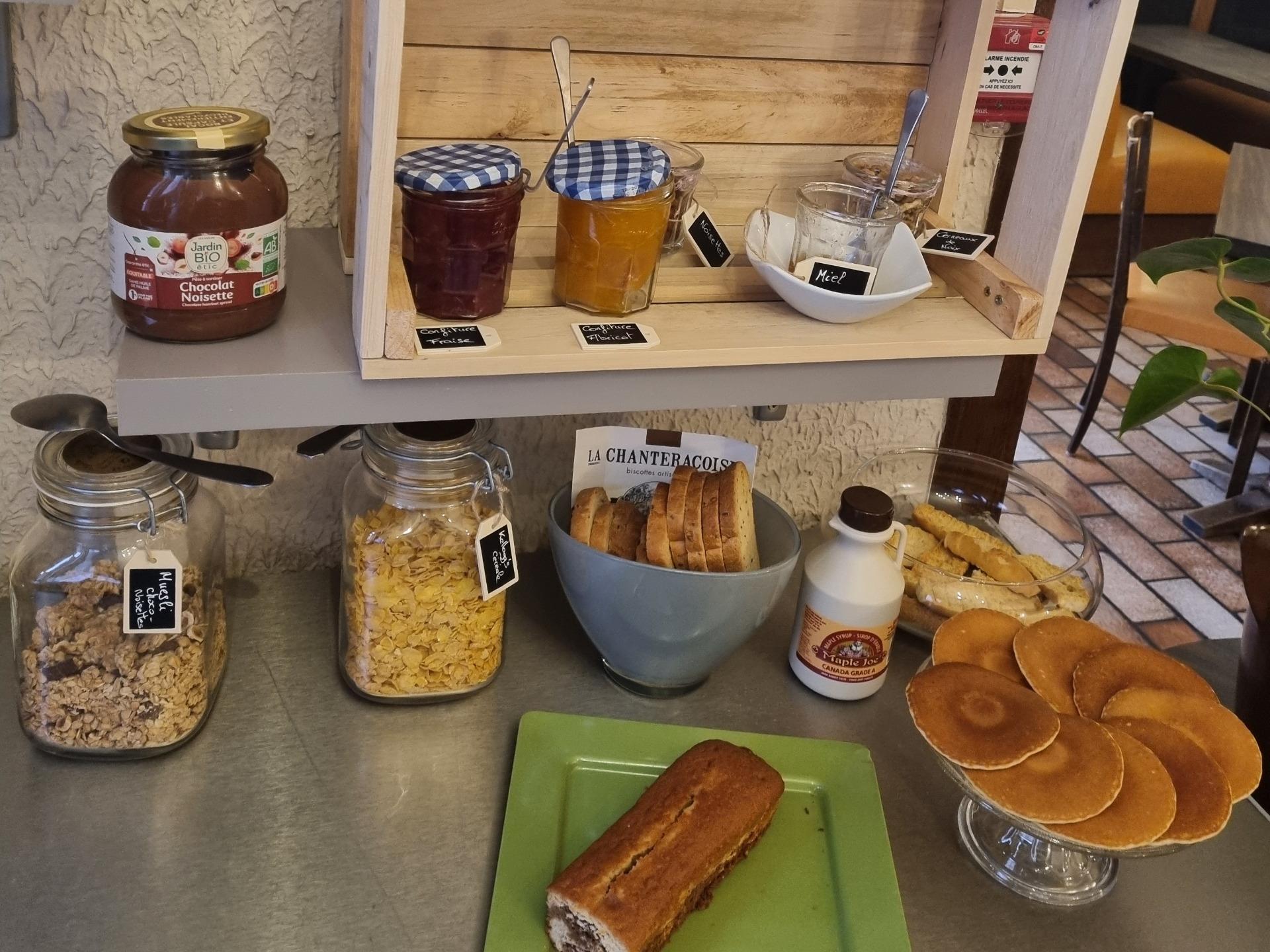 Logis Hôtel des Voyageurs