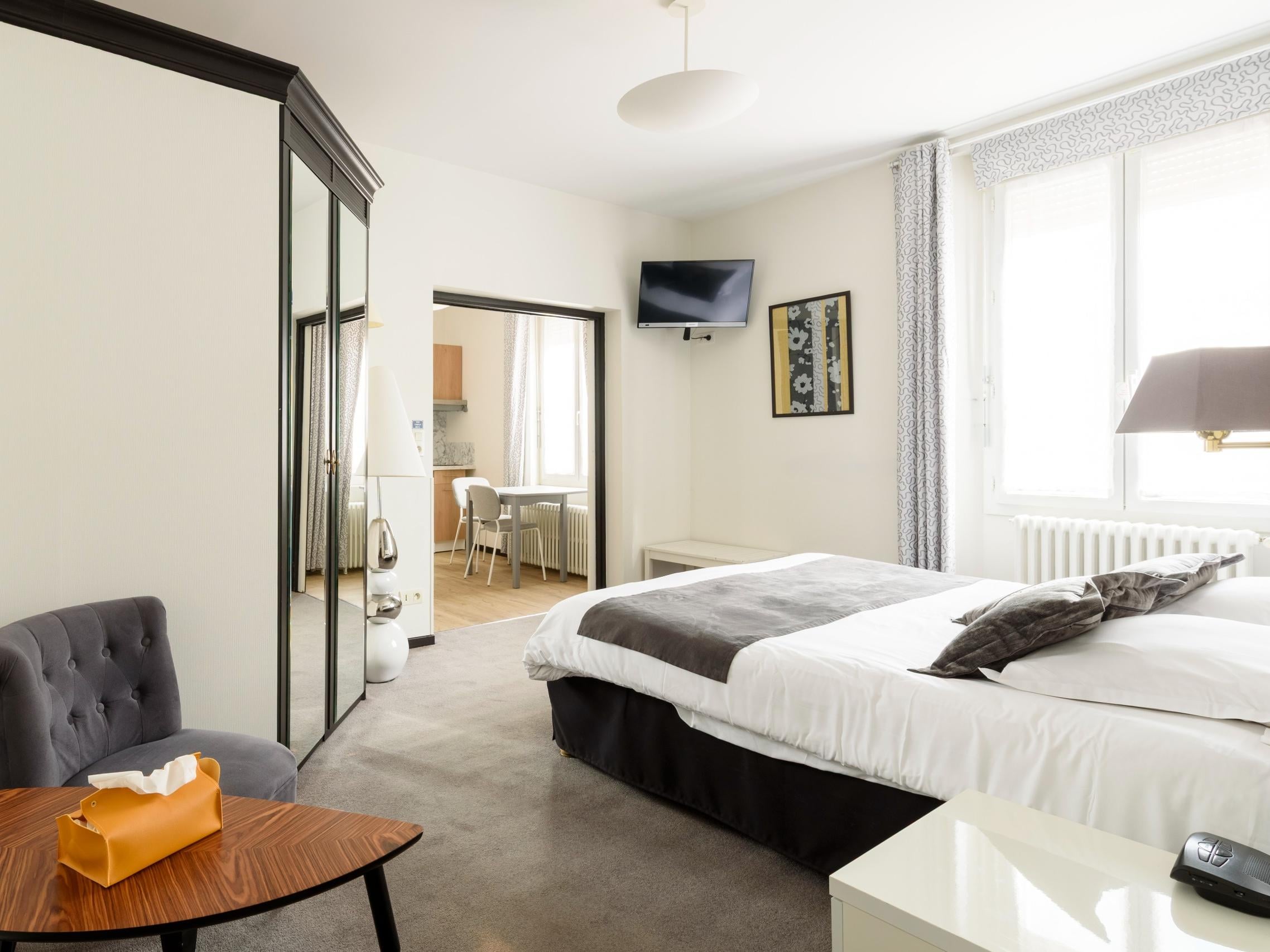 Cit\'Hotel de France