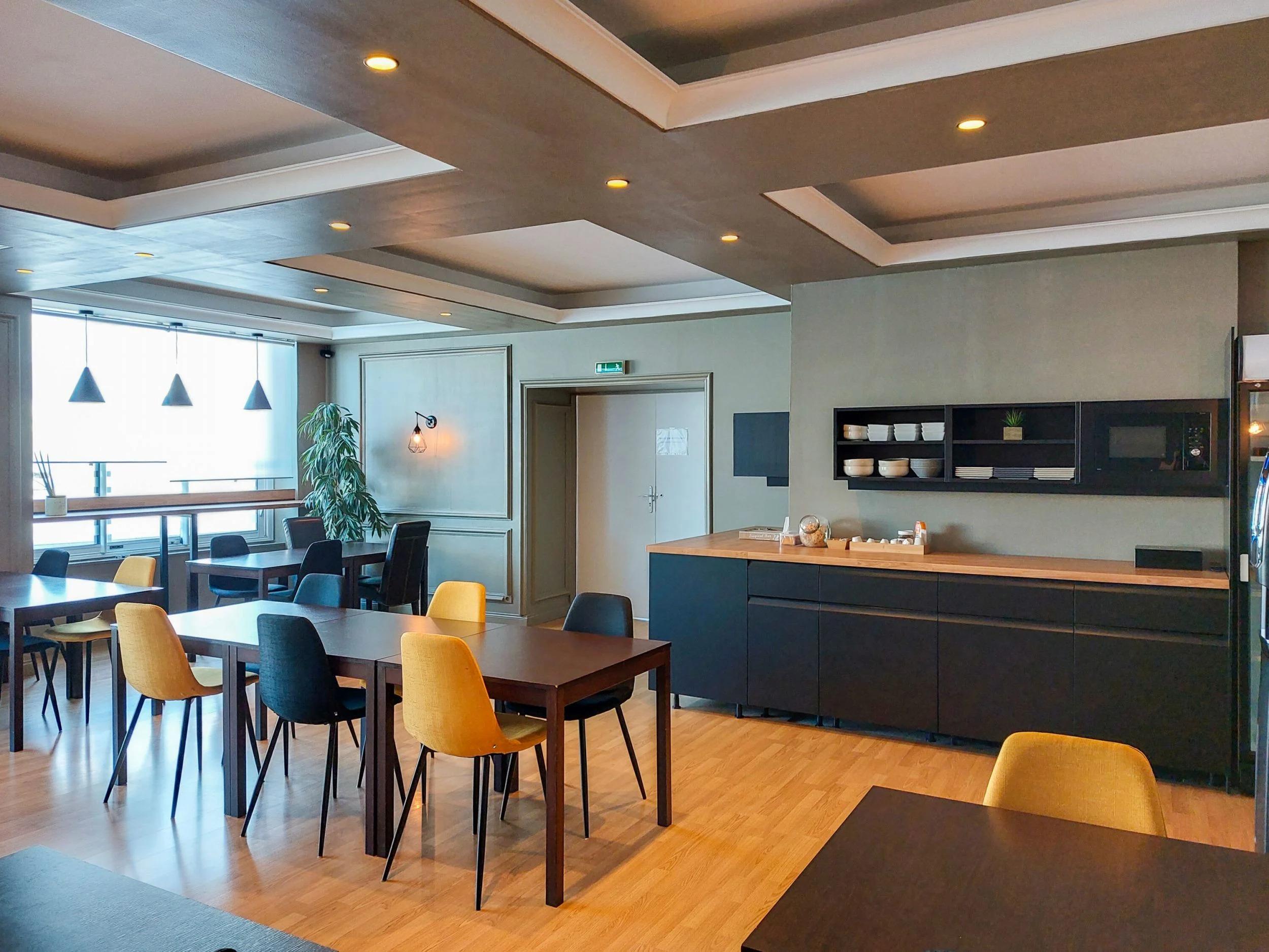 Cit\'Hotel l\'Europe