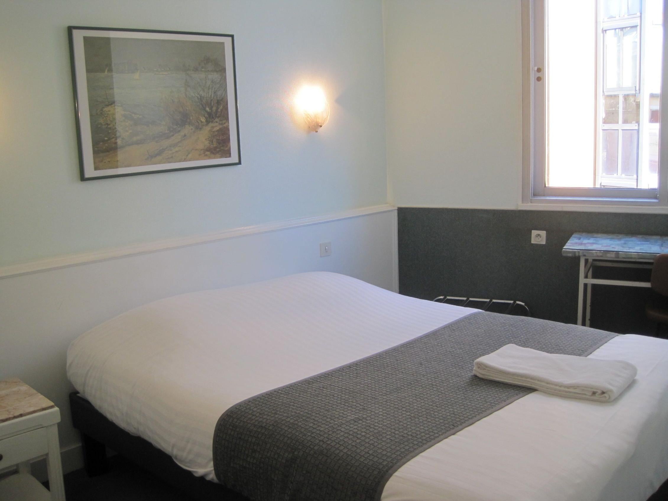 Cit\'Hotel le Phenix