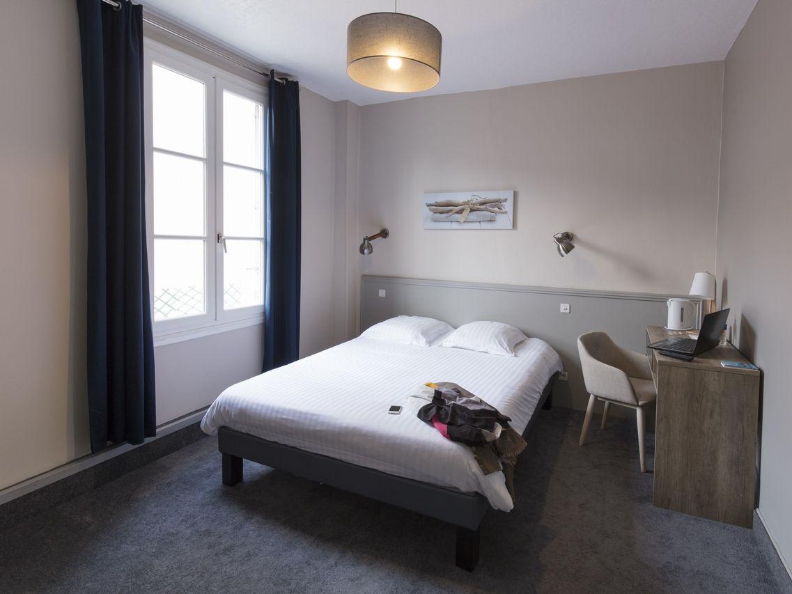 Cit\'Hotel le Phenix