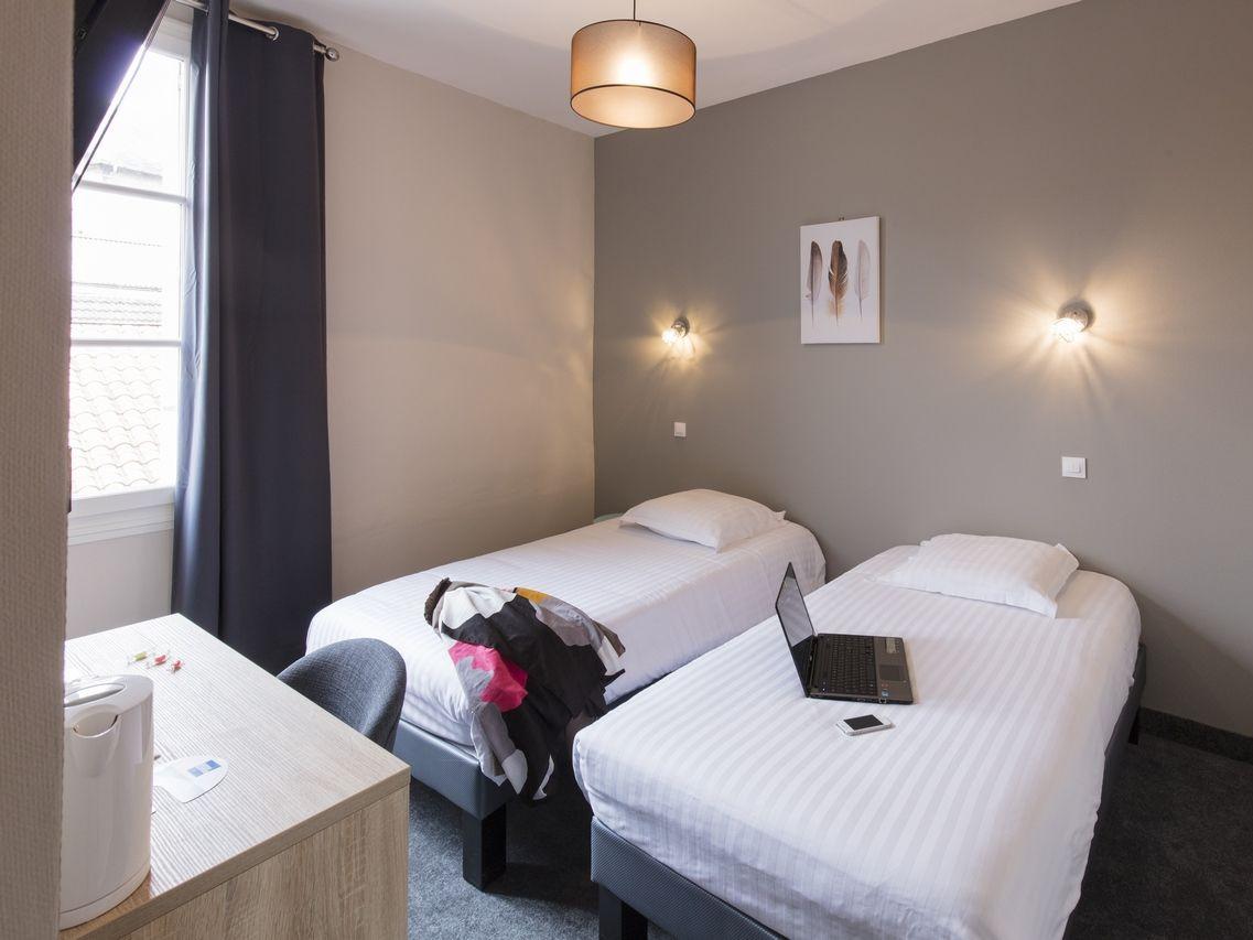 Cit\'Hotel le Phenix