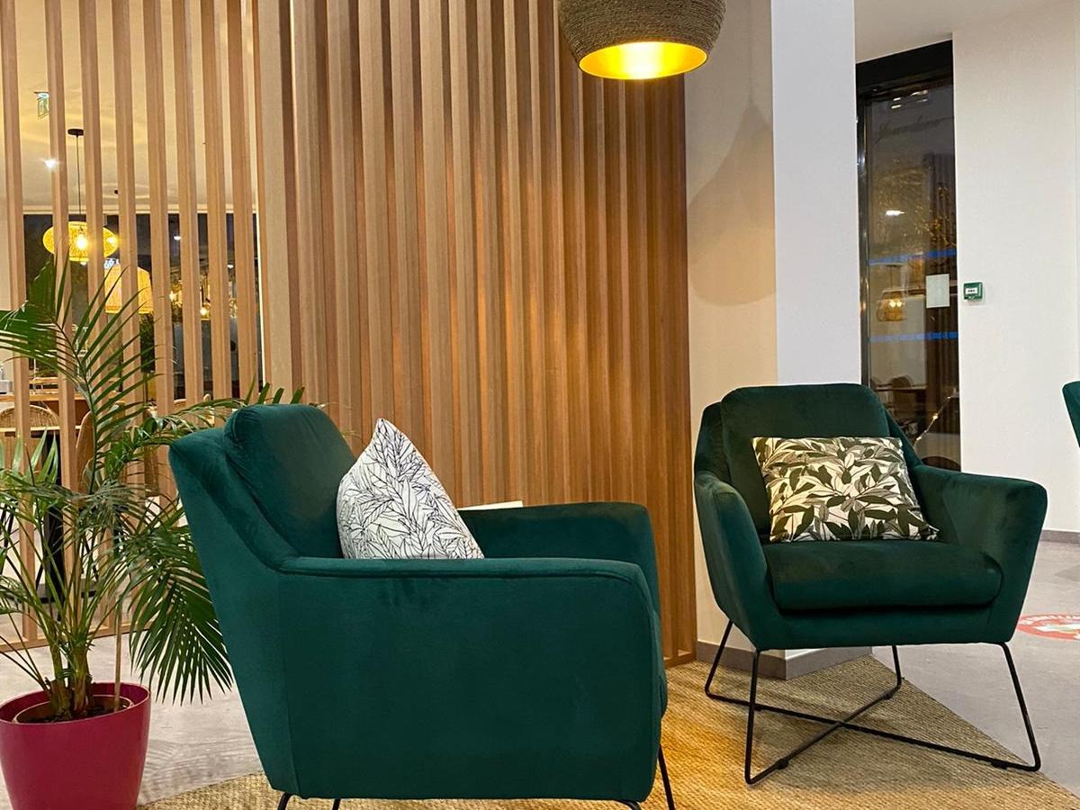 Cit\'Hotel le Phenix