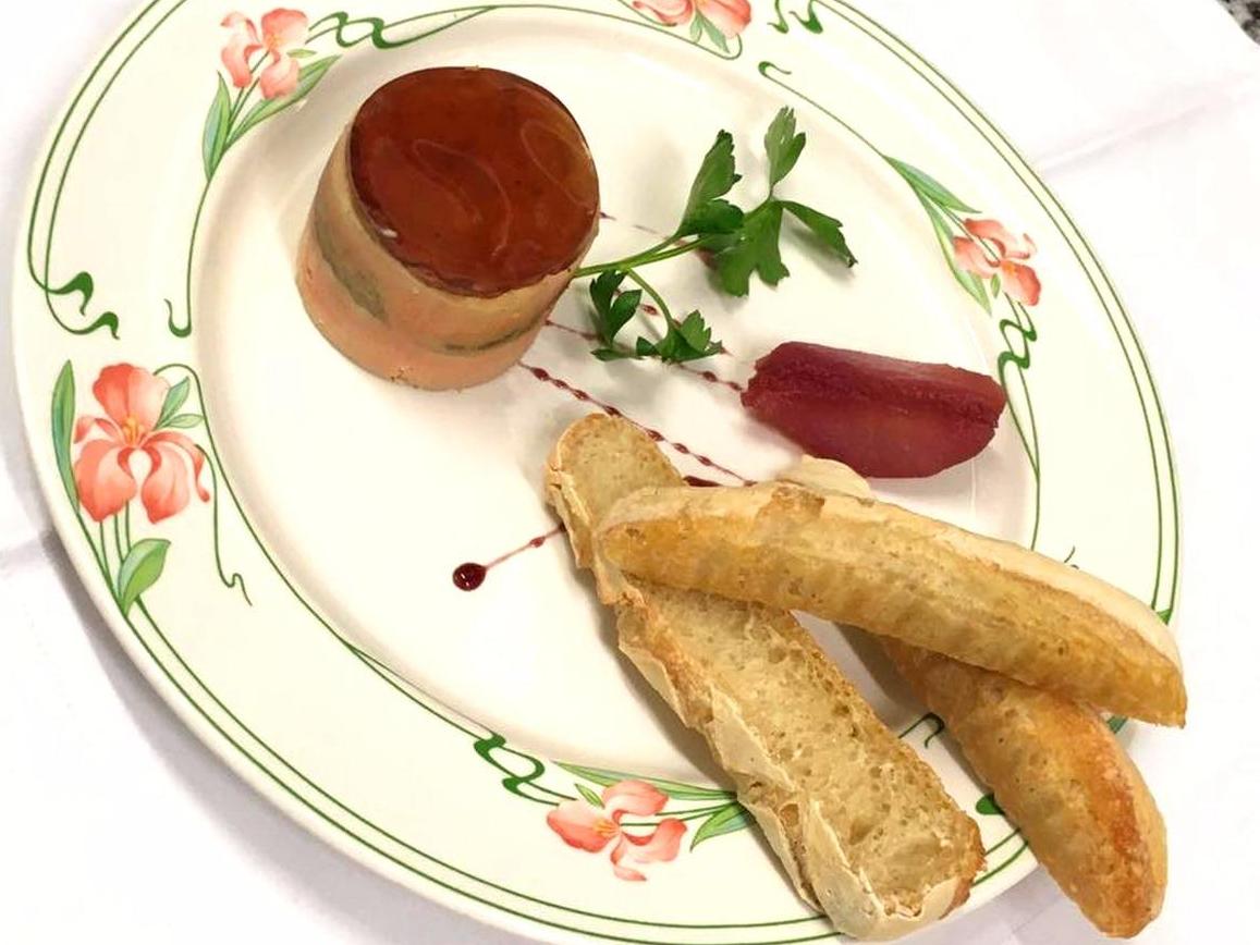 Logis Hôtel Auberge Bourbonnaise