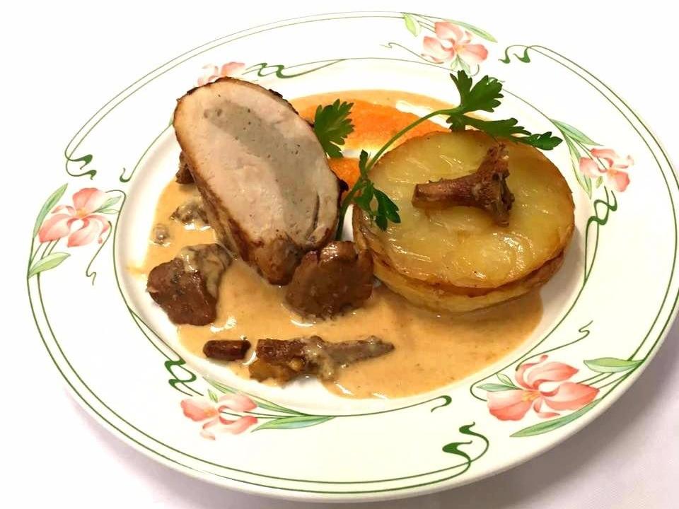 Logis Hôtel Auberge Bourbonnaise