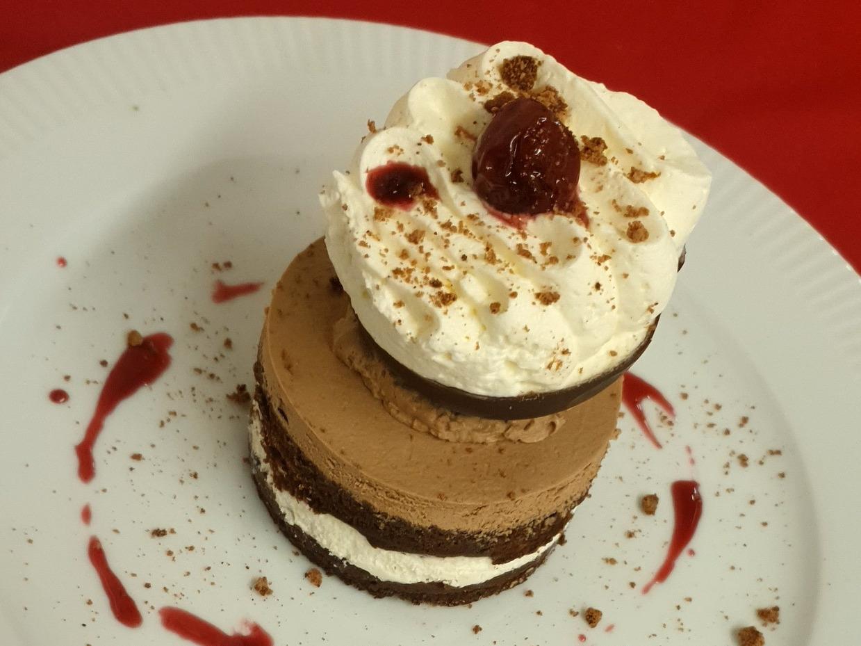 Logis Hôtel Auberge Bourbonnaise