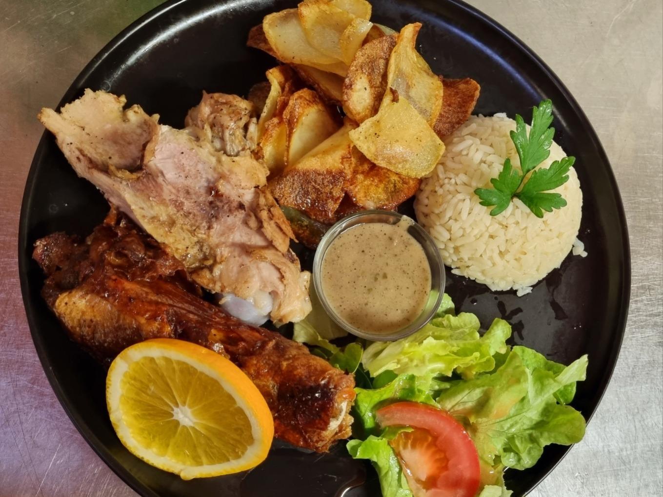 Logis Hôtel les Gravades