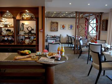 Logis Hôtel les Remparts