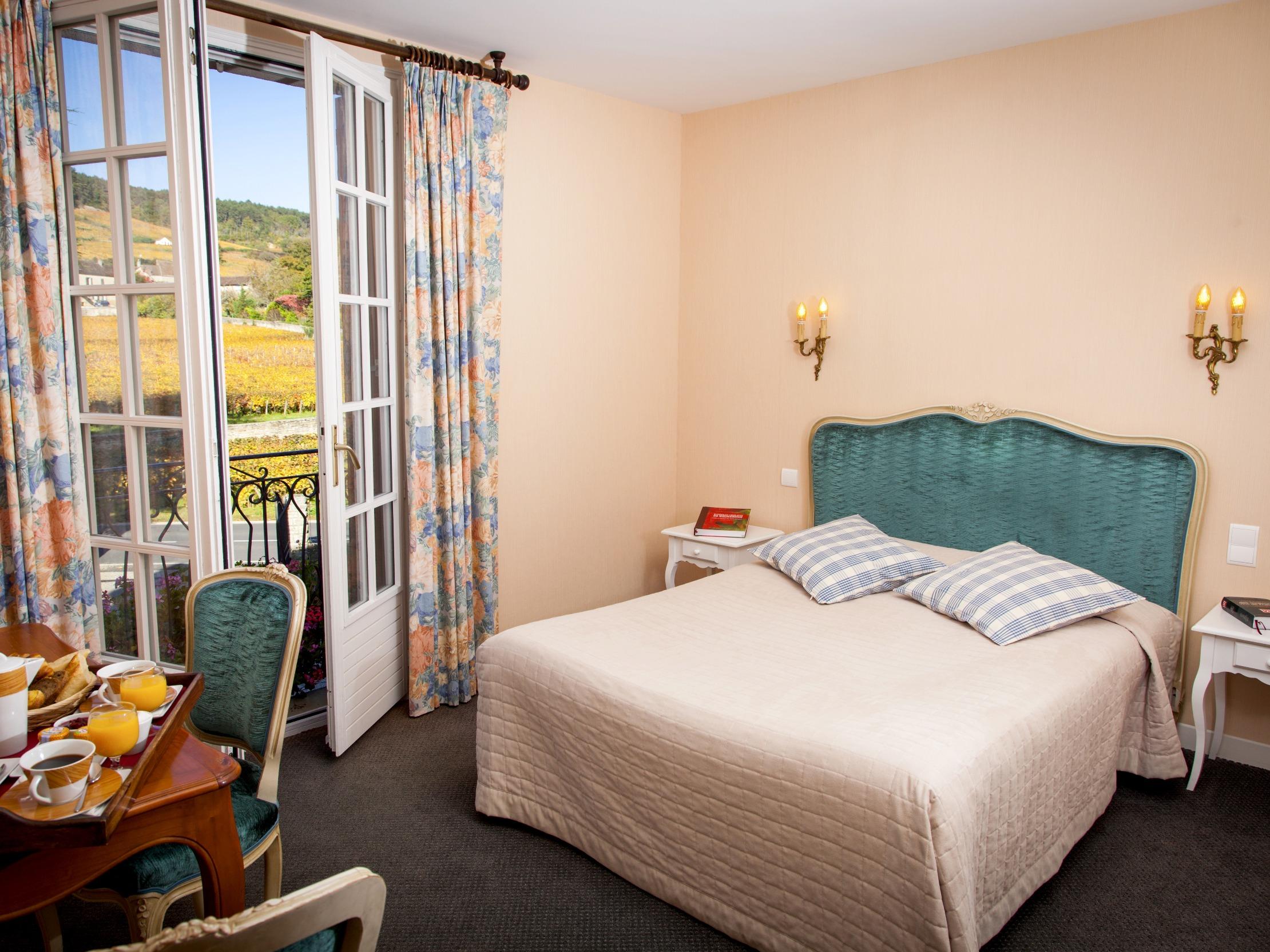 Logis Hôtel les Grands Crus