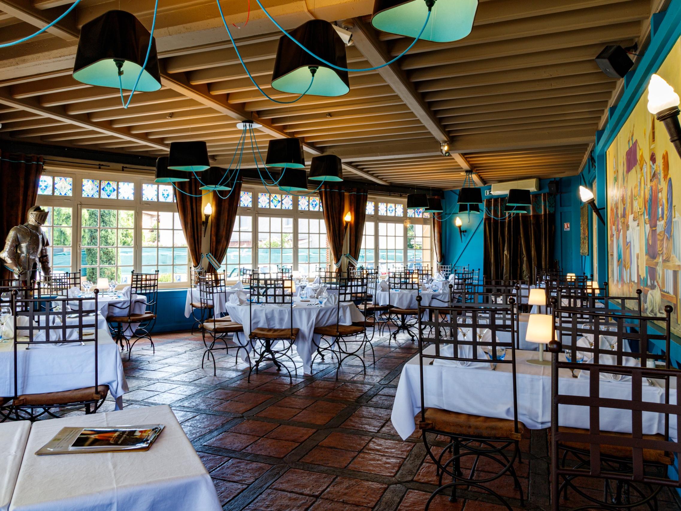 Logis Hôtel la Tablée Médiévale