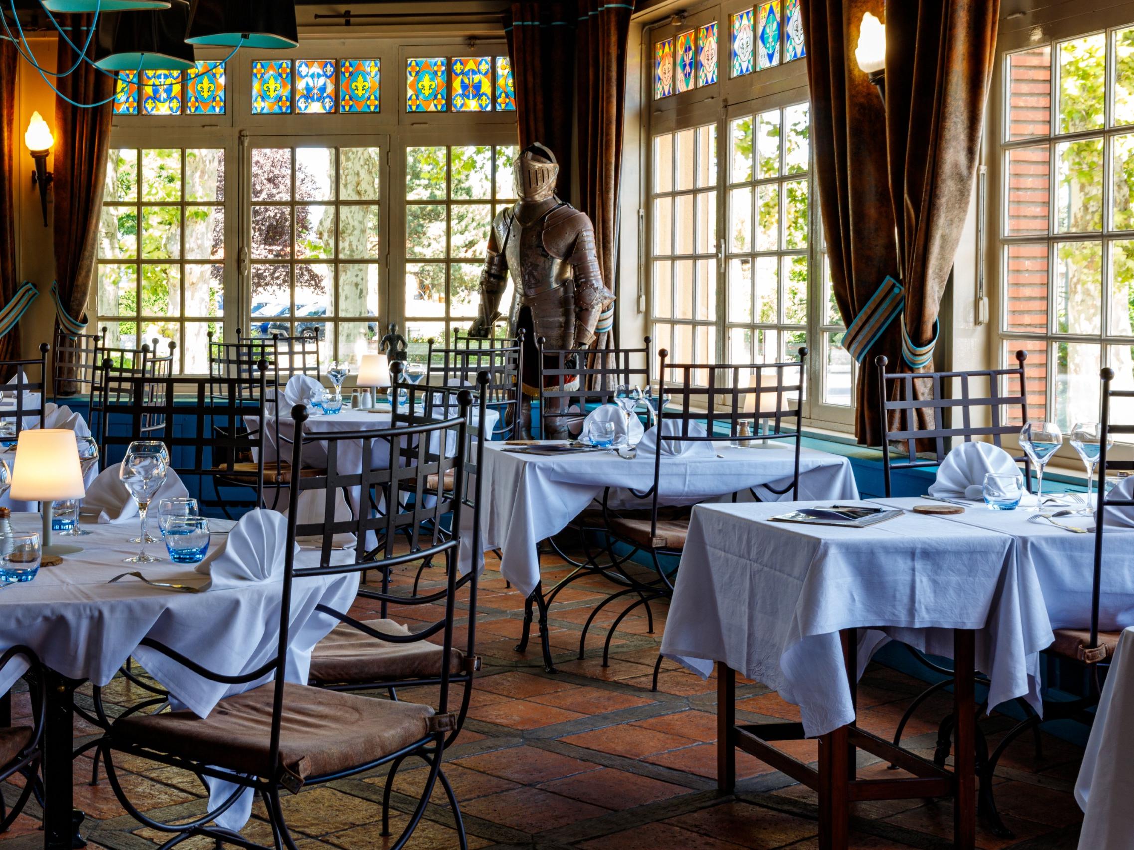 Logis Hôtel la Tablée Médiévale