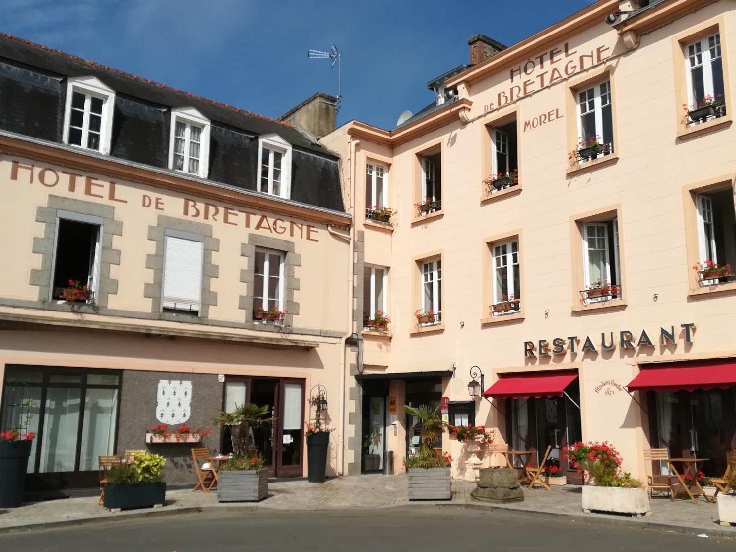 Le petit-déjeuner - Hôtel tout confort entre Bain-de-Bretagne et Rennes -  Hôtel Bel Air