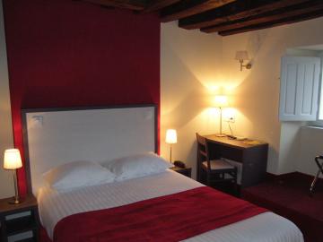 Logis Hôtel le Puits Doré