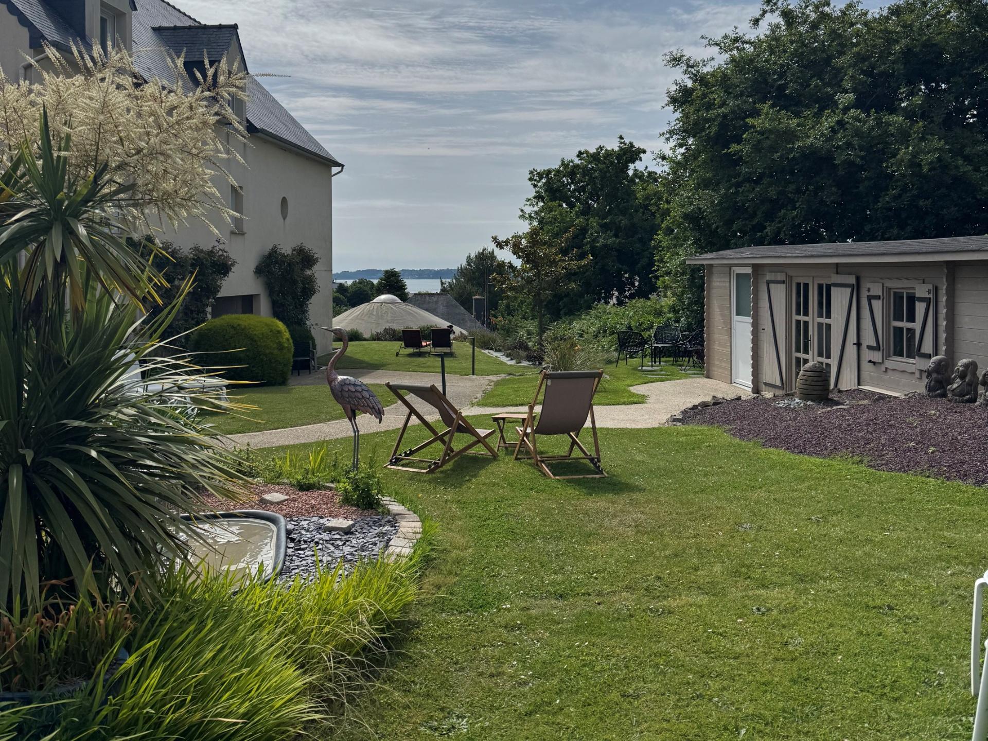 Logis Hôtel les Agapanthes