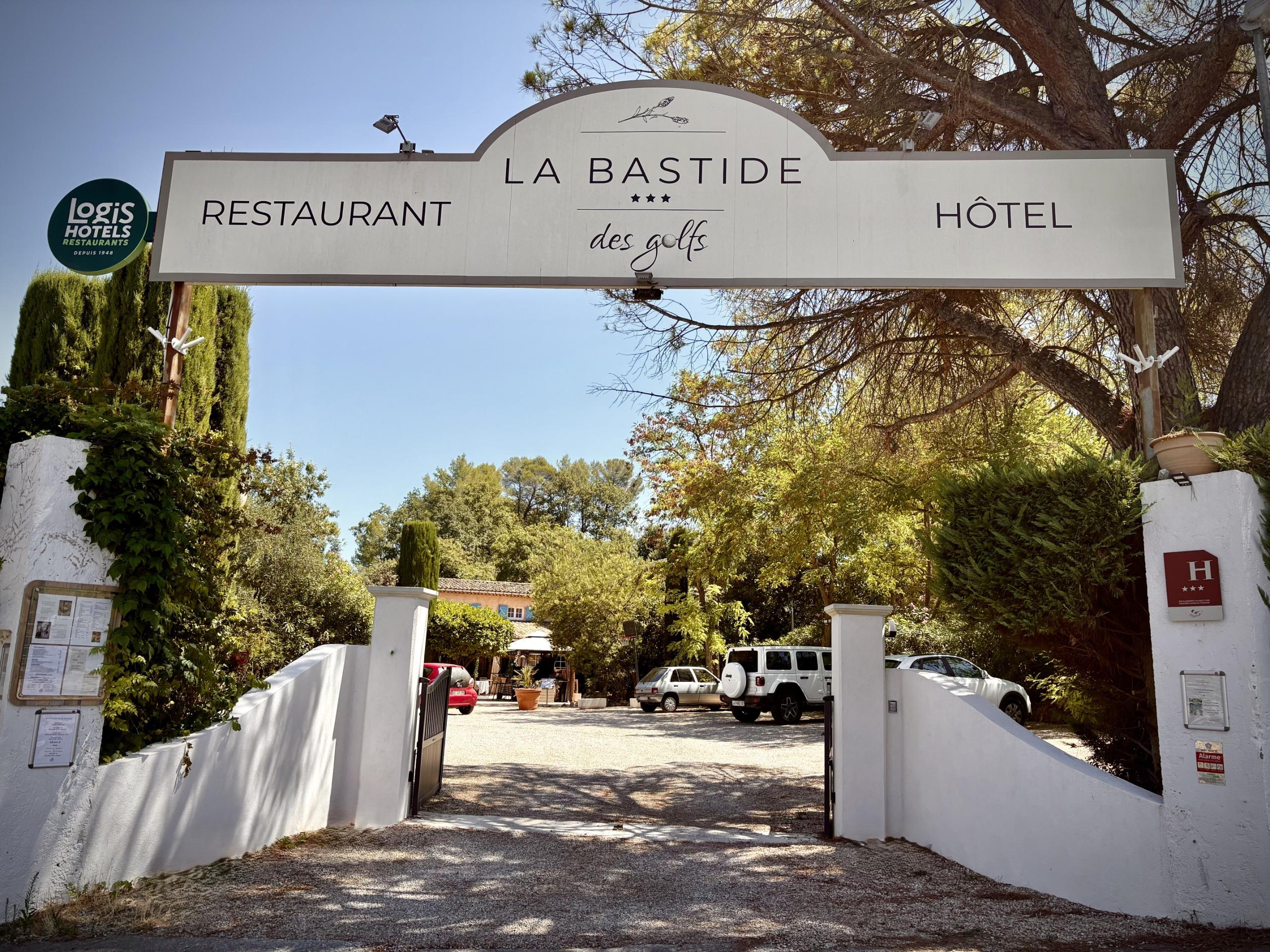 Logis Hôtel la Bastide des Golfs