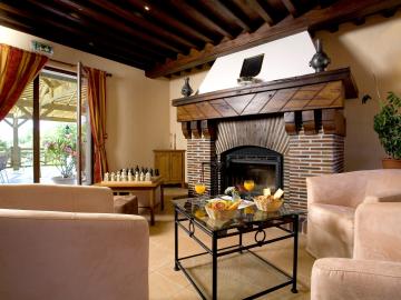 Logis Hôtel la Maison du Lac