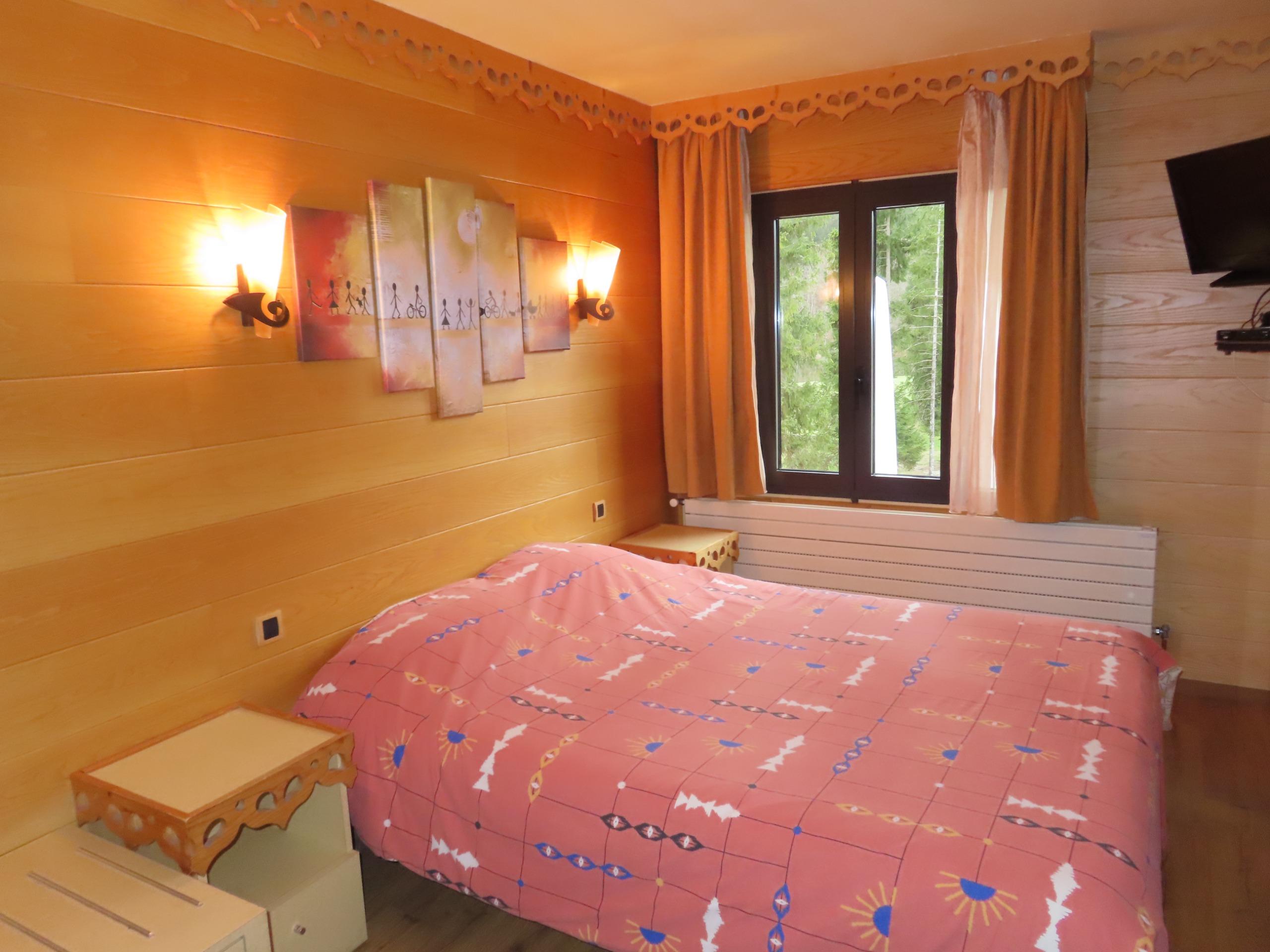 Logis Hôtel Auberge du Lac Genin
