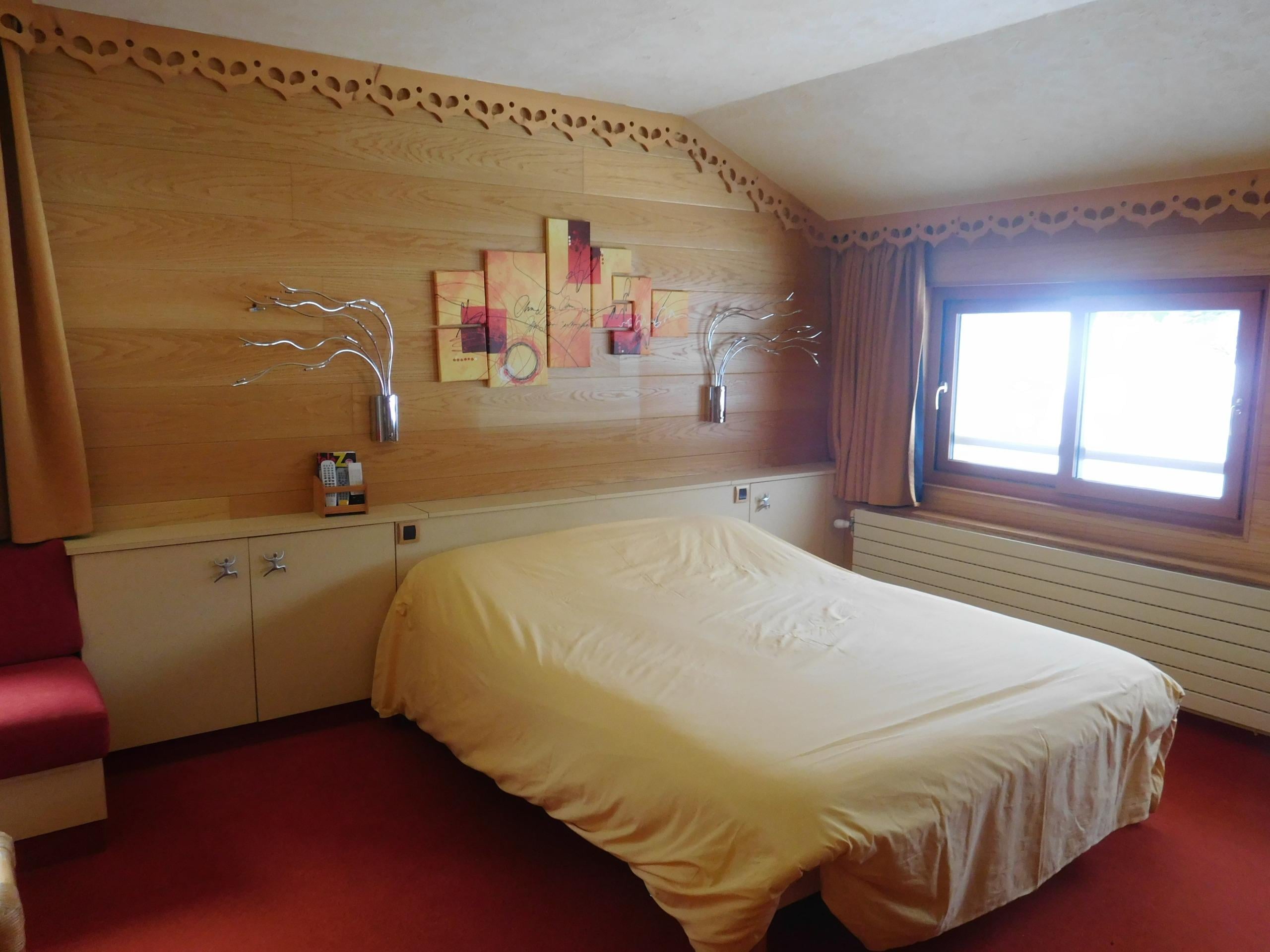 Logis Hôtel Auberge du Lac Genin