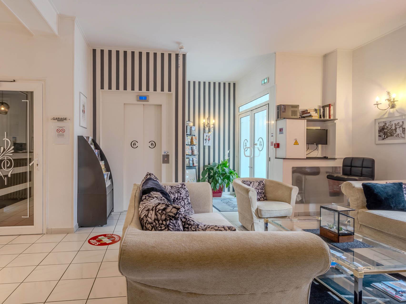 Logis Hôtel le Charleston