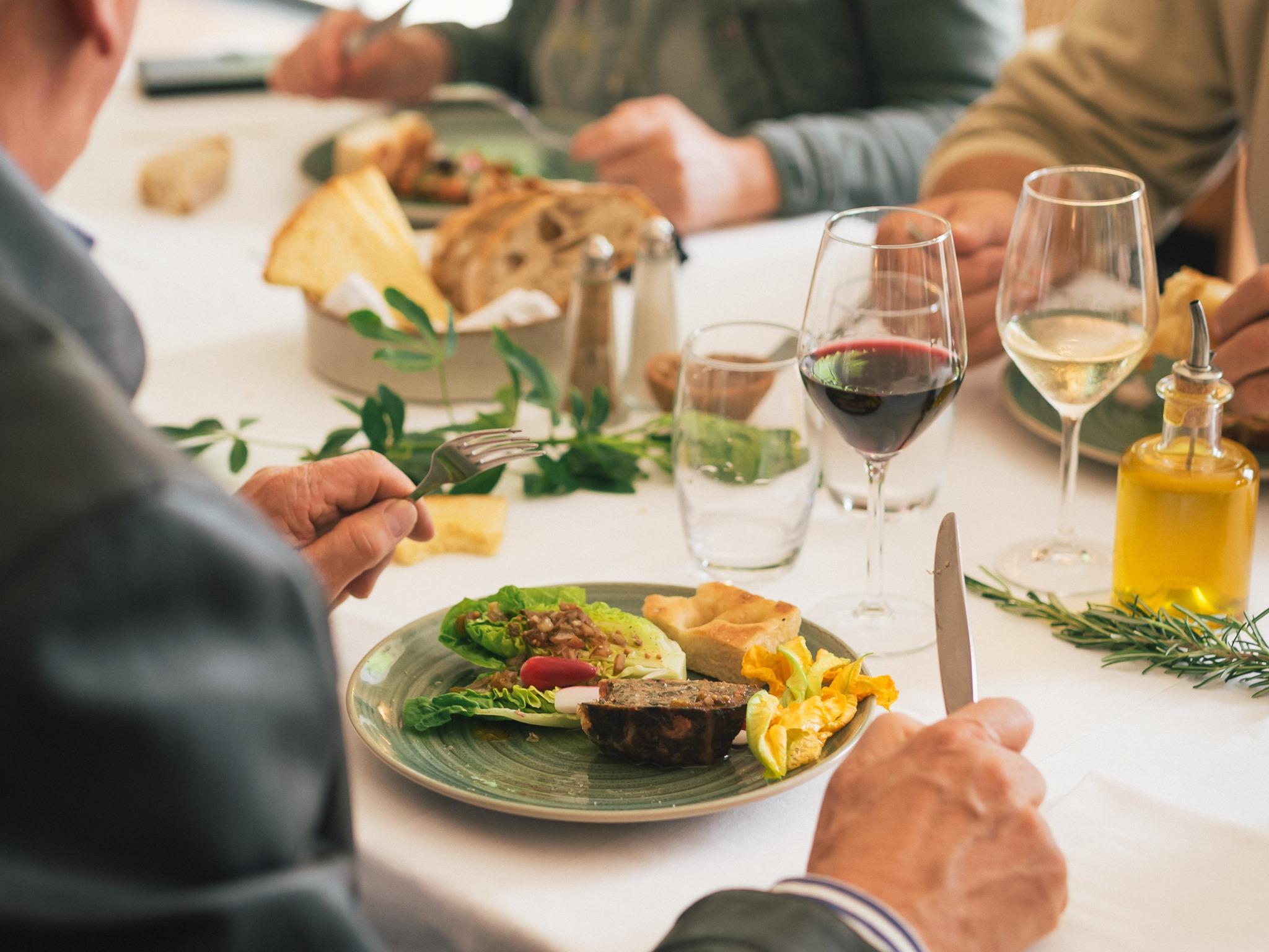 Logis Hôtel Auberge du Rédier