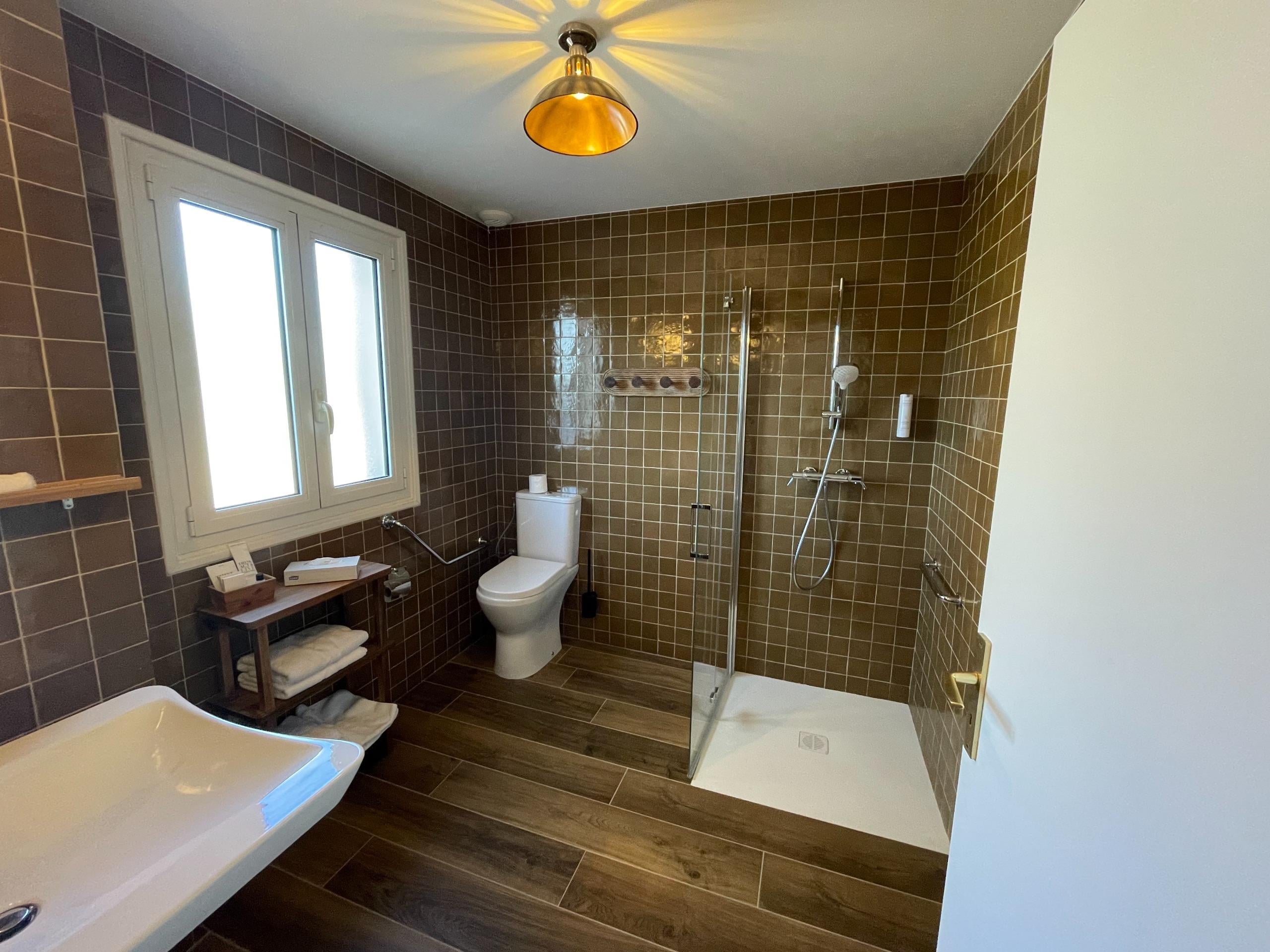 Logis Hôtel Auberge du Rédier