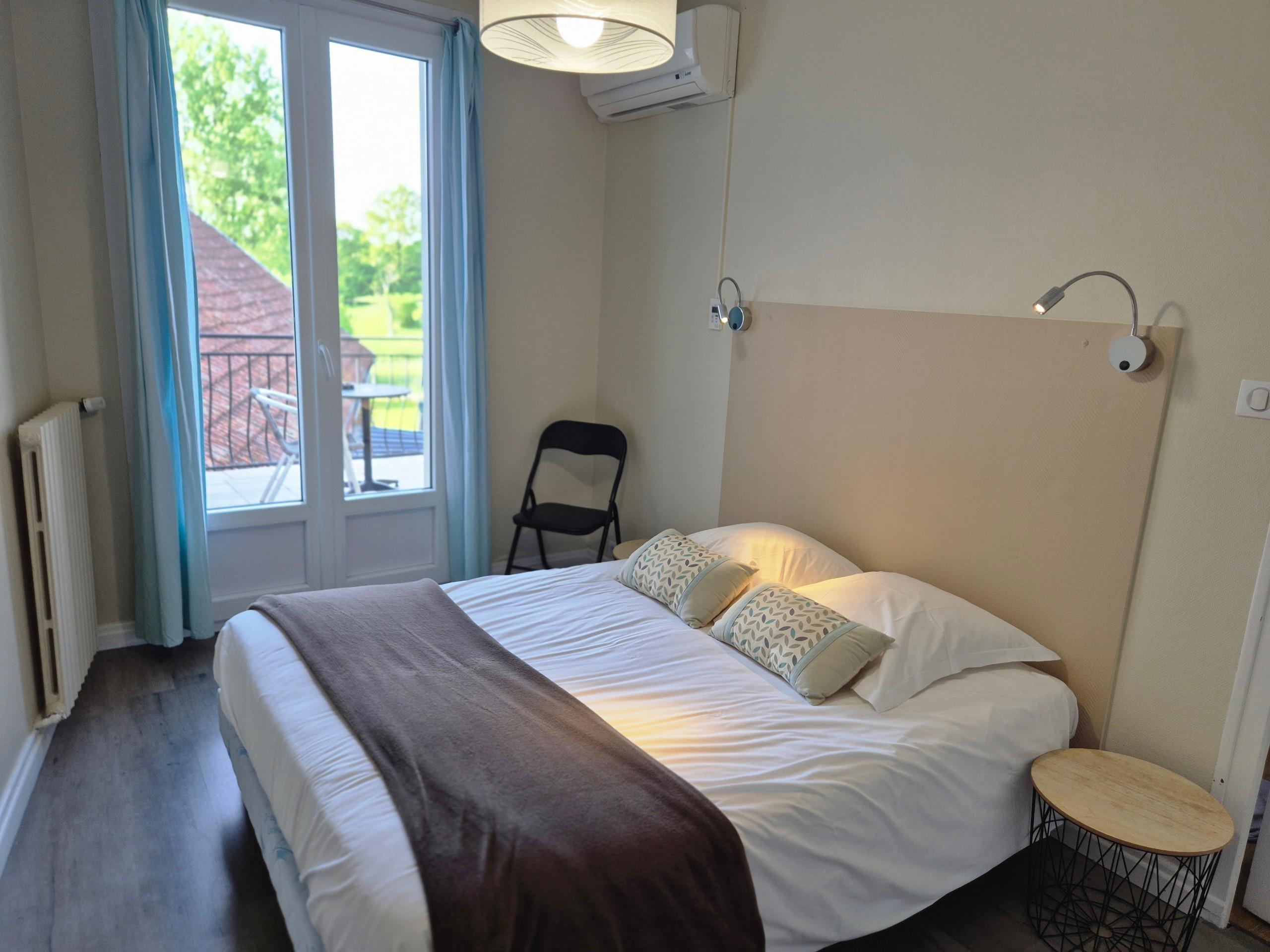 Logis Hôtel l\'Oustal