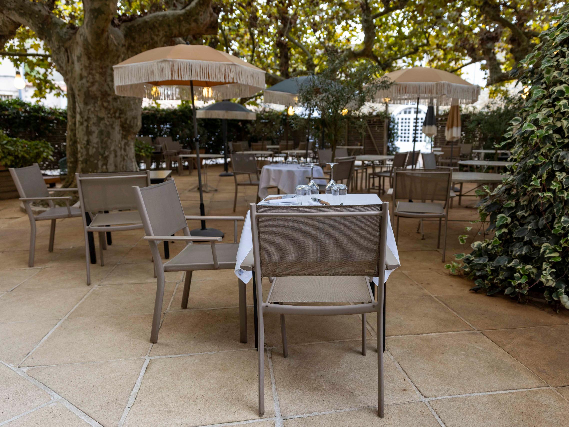 Logis Hôtel Maison Claude Darroze