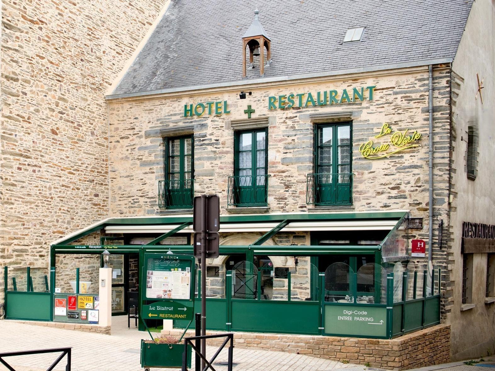 Logis Hôtel la Croix Verte le Relais des Moulins