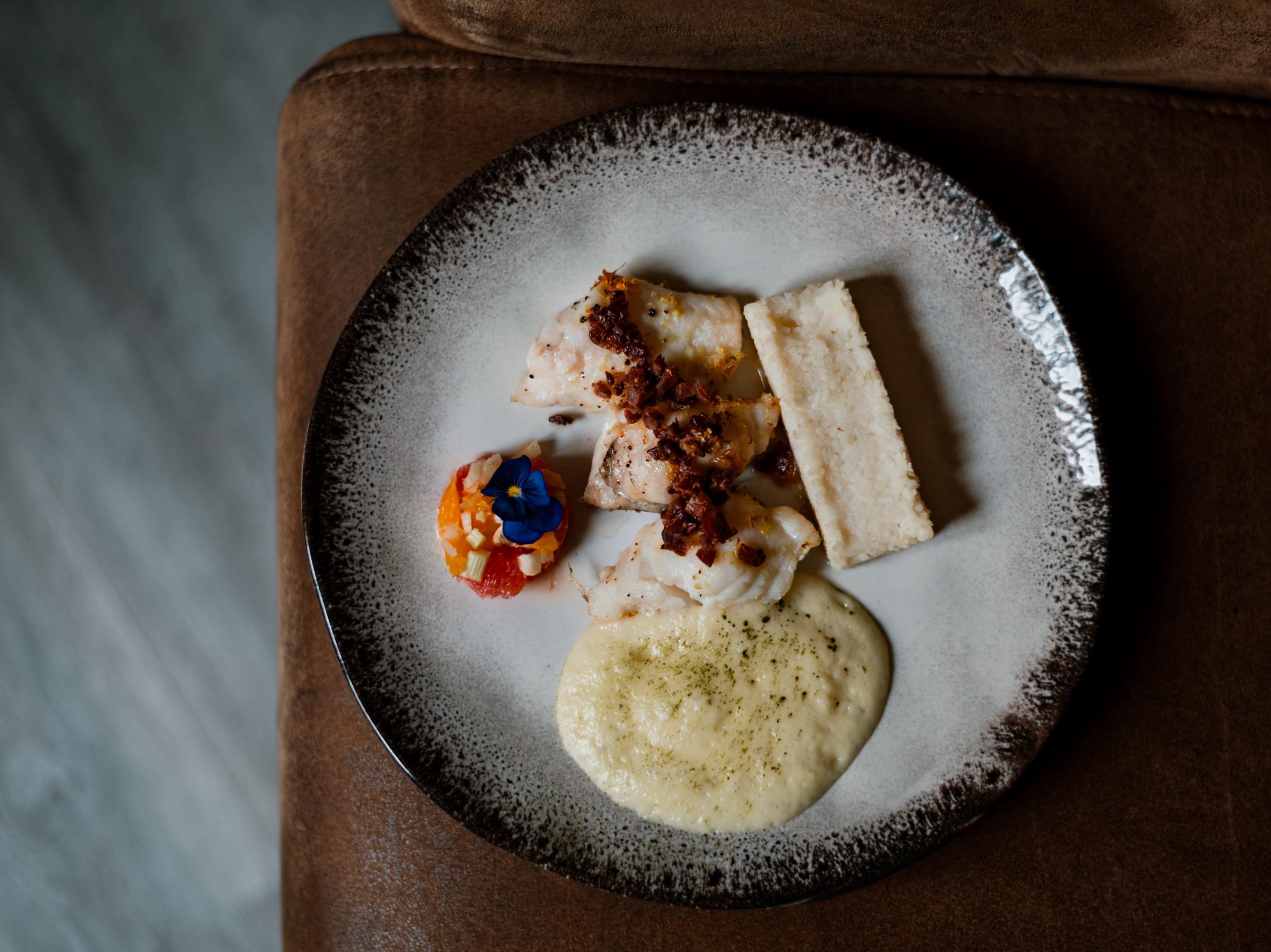 Logis Hôtel les Glycines