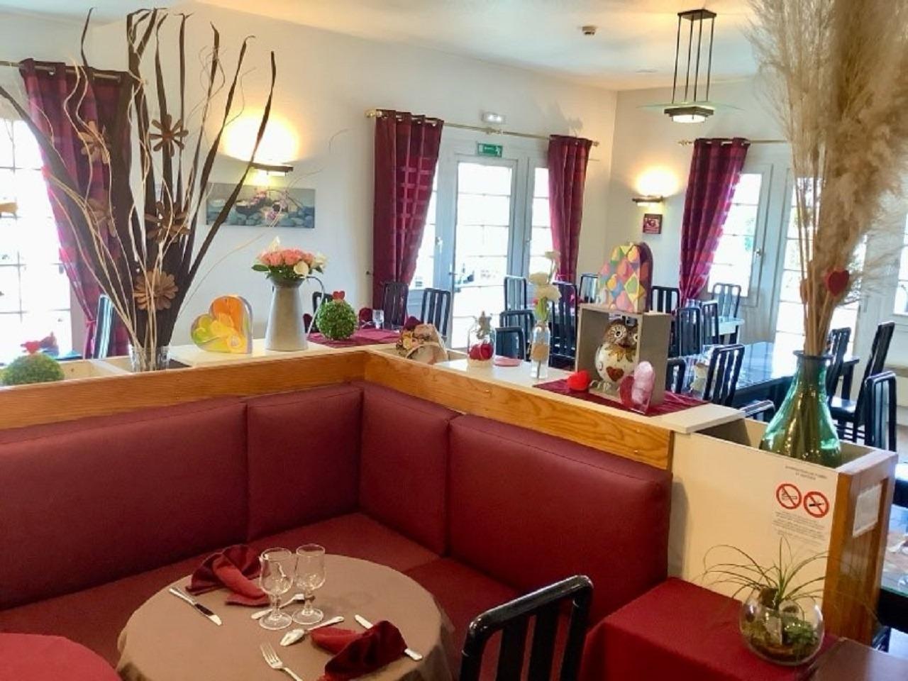 Logis Hôtel les Colonnes