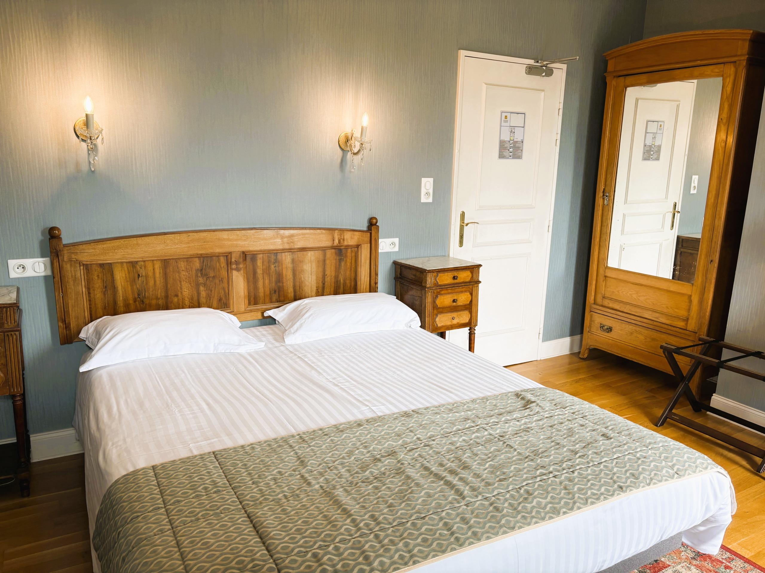 Logis Hôtel Beau Site
