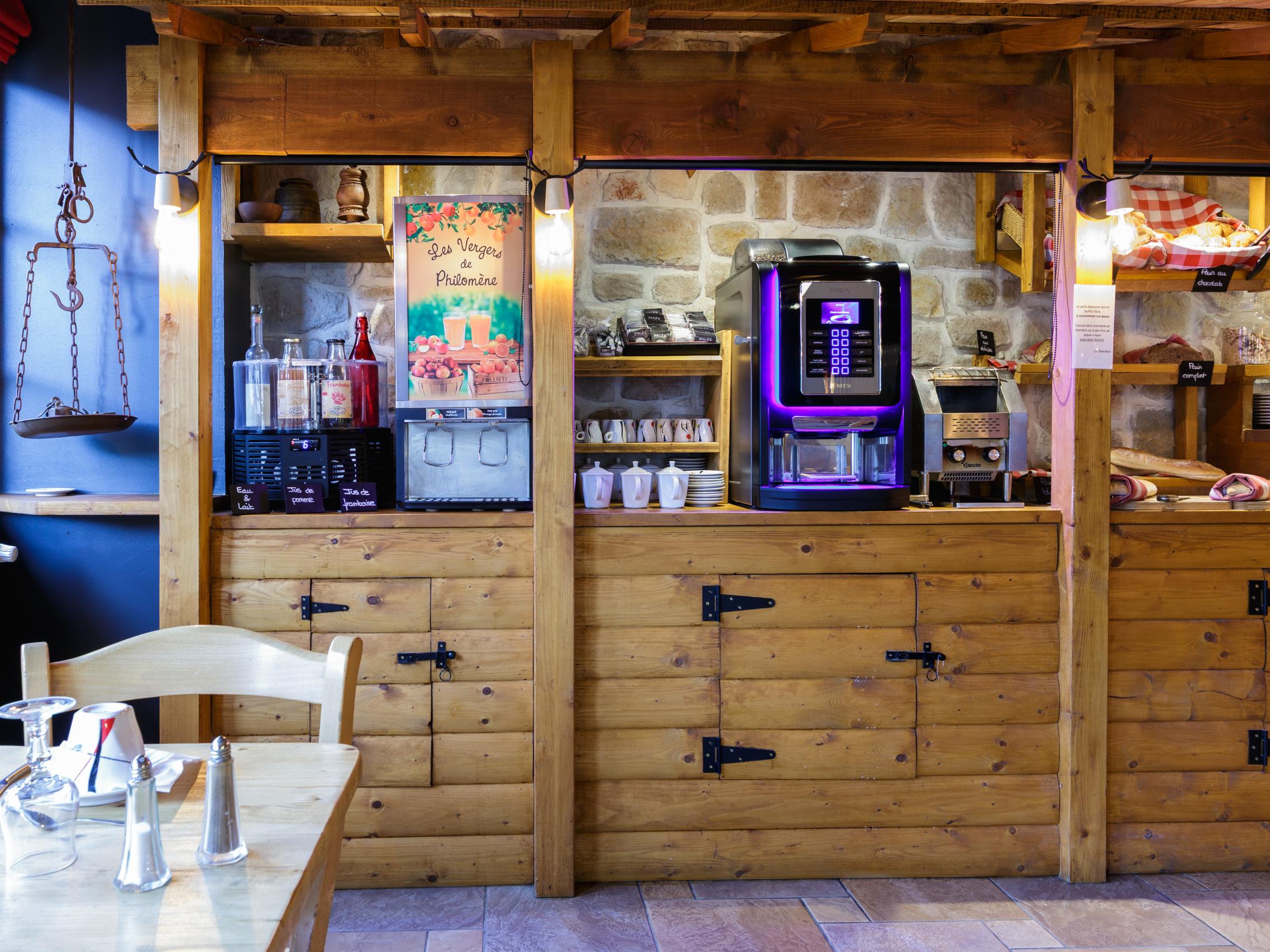 Logis Hôtel les Autanes & Spa