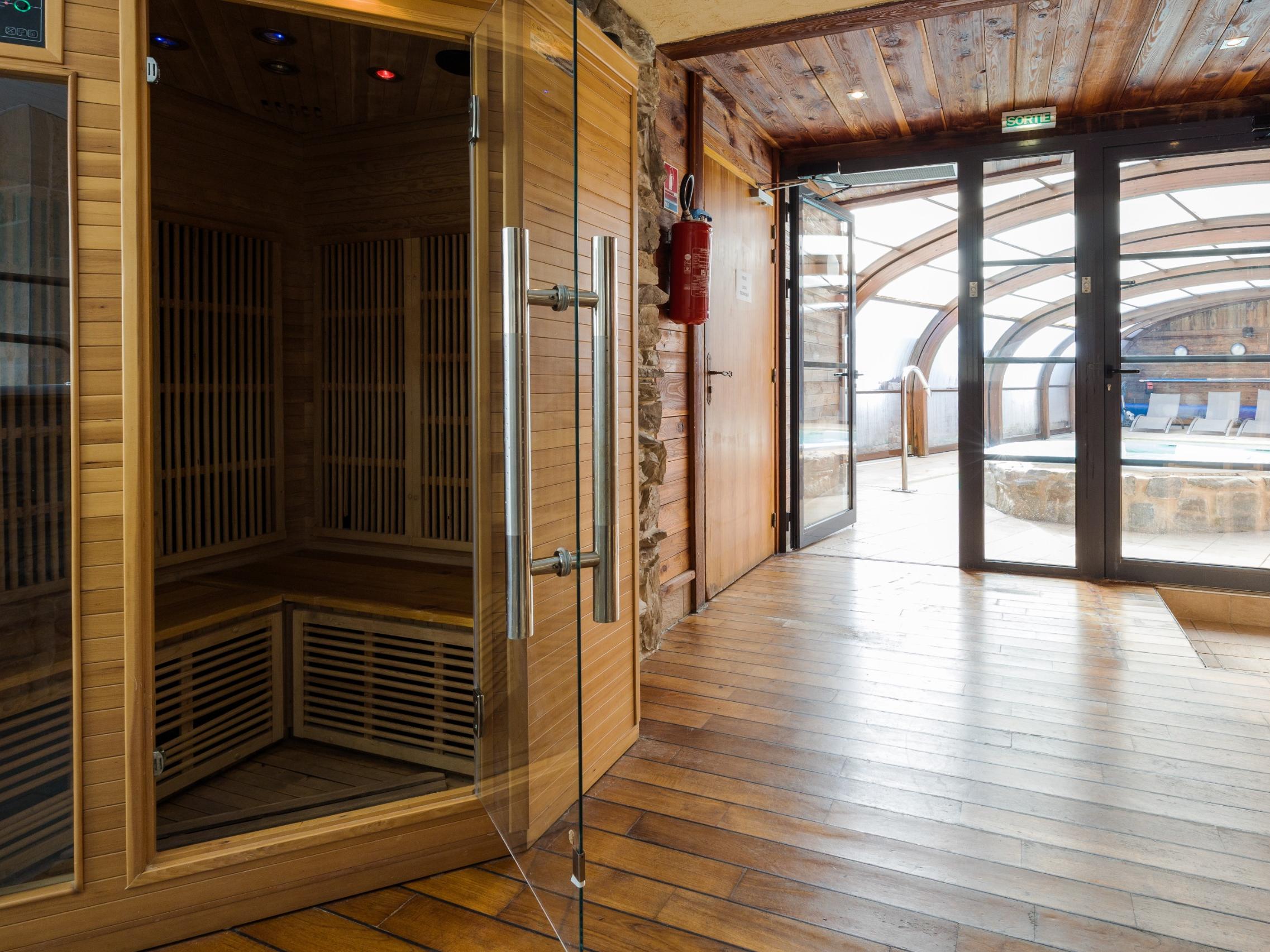 Logis Hôtel les Autanes & Spa