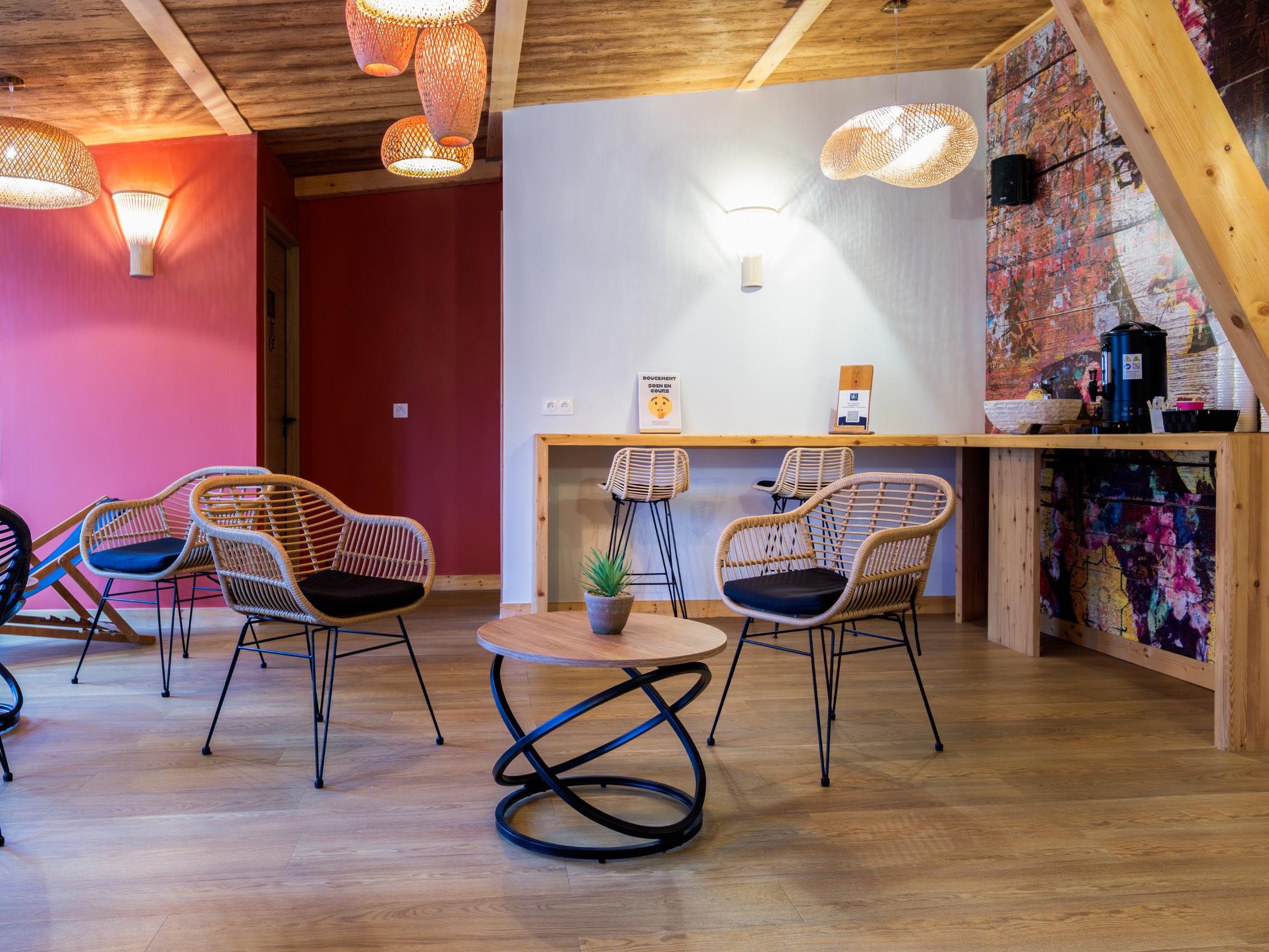 Logis Hôtel les Autanes & Spa