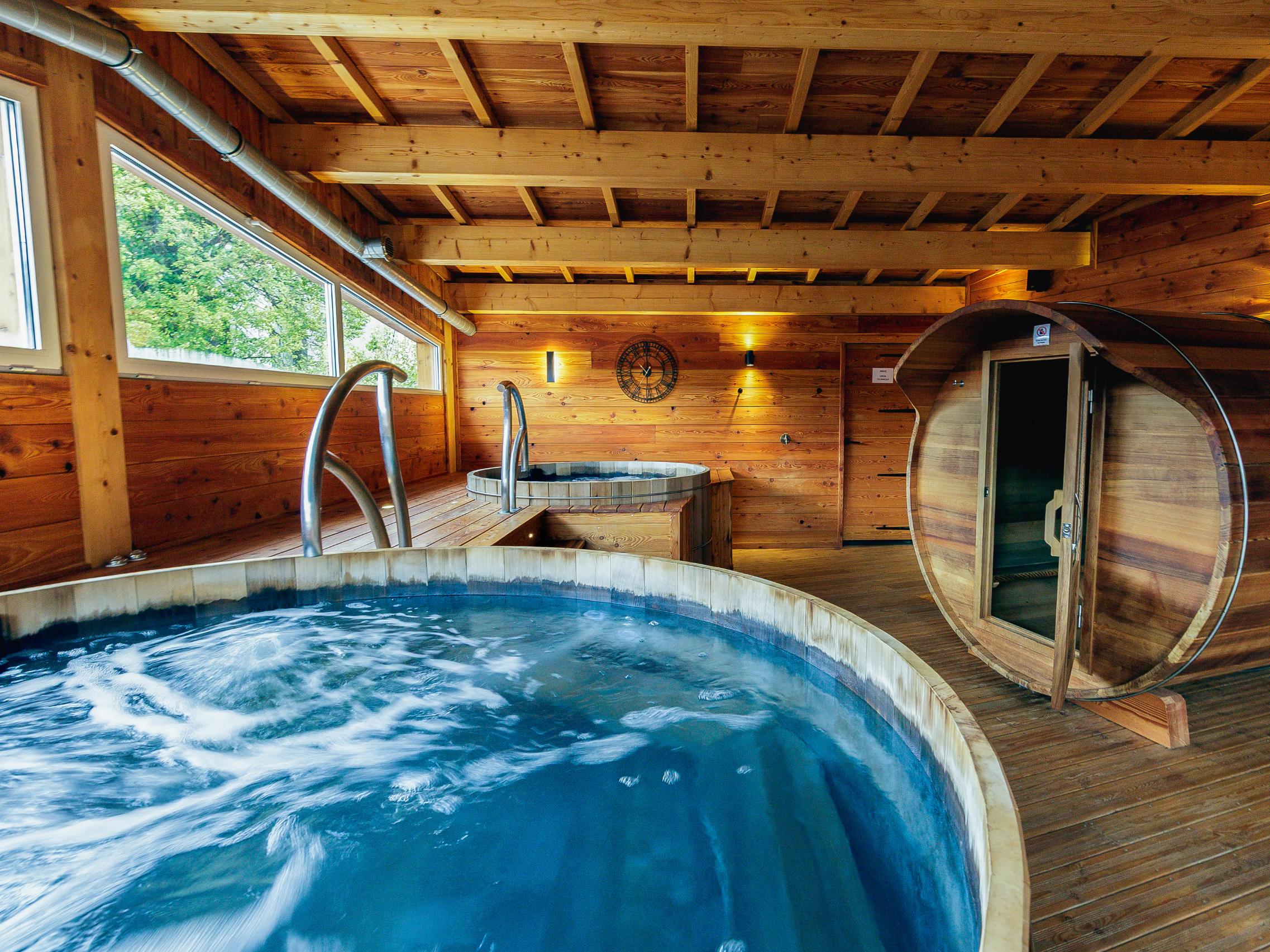 Logis Hôtel les Autanes & Spa