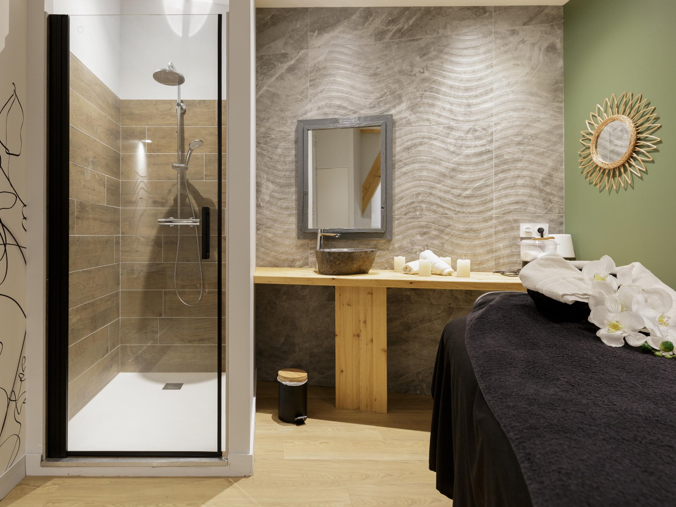 Logis Hôtel les Autanes & Spa