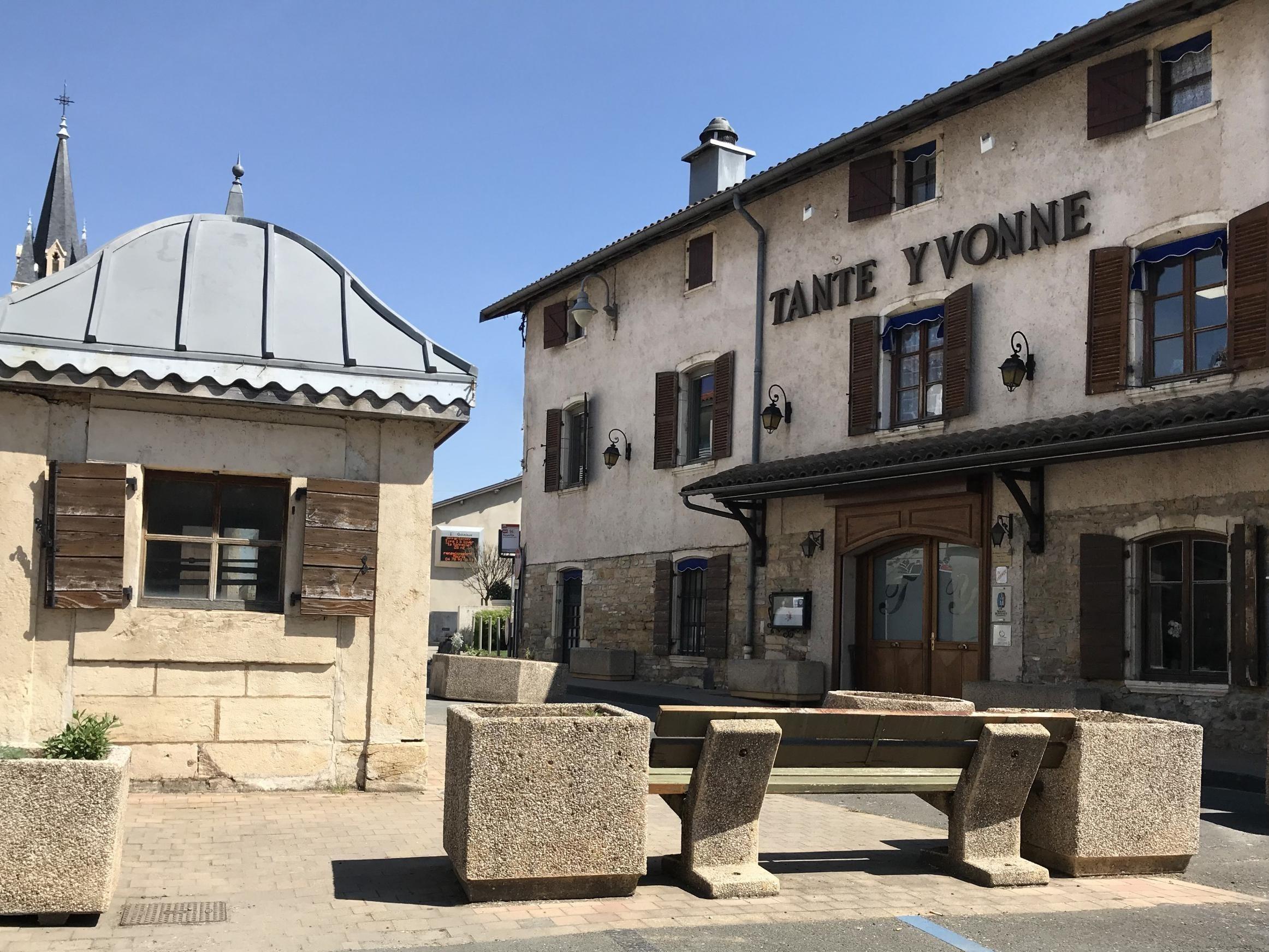 Logis Hôtel Tante Yvonne